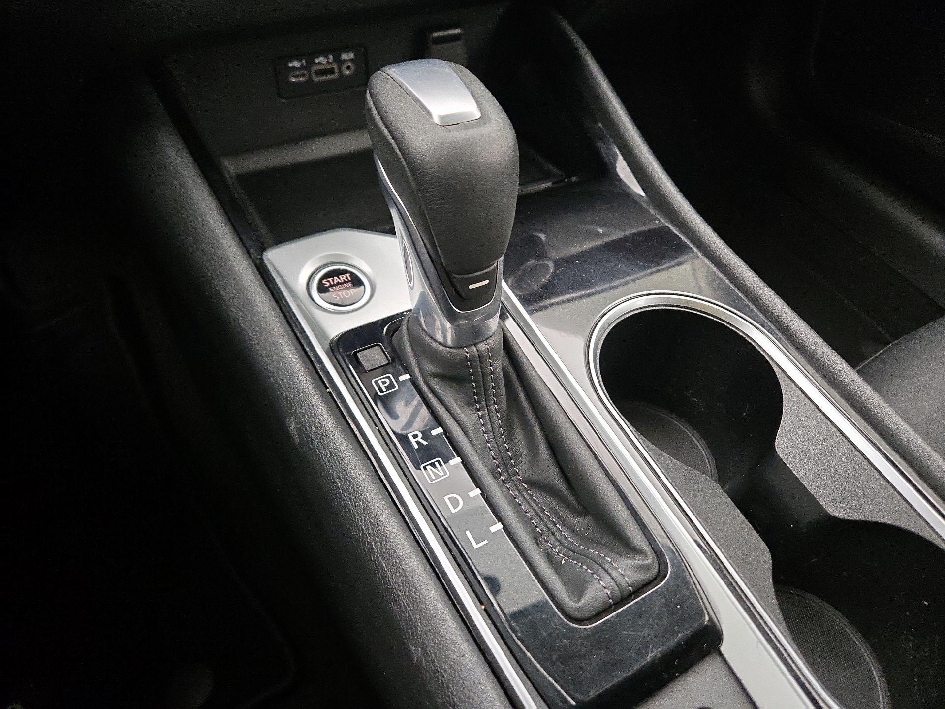 Thumbnail: 2021 Nissan Altima - 17