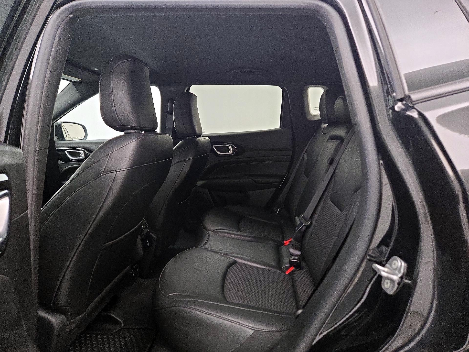 Thumbnail: 2022 Jeep Compass - 19