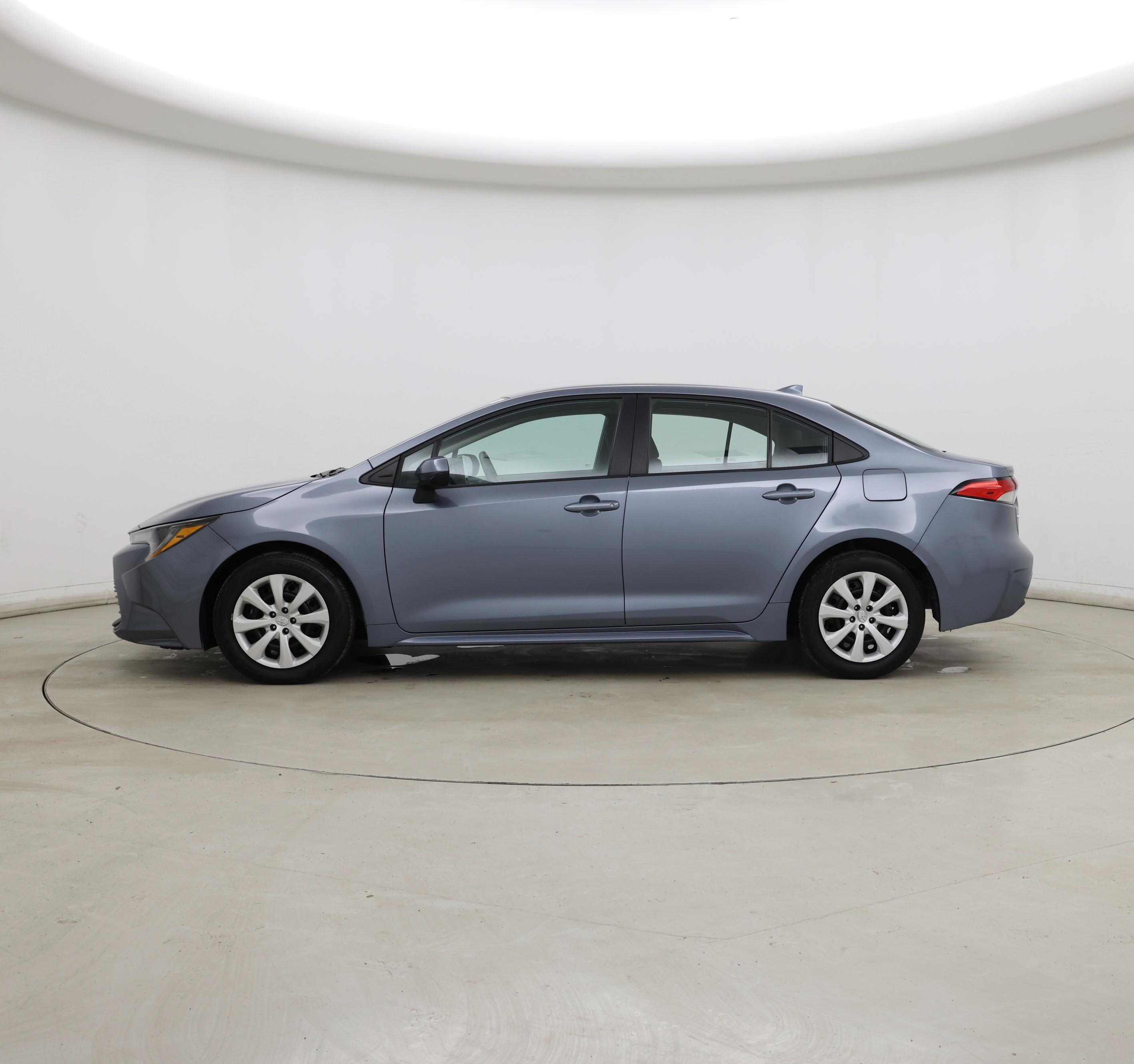 Thumbnail: 2024 Toyota Corolla - 3