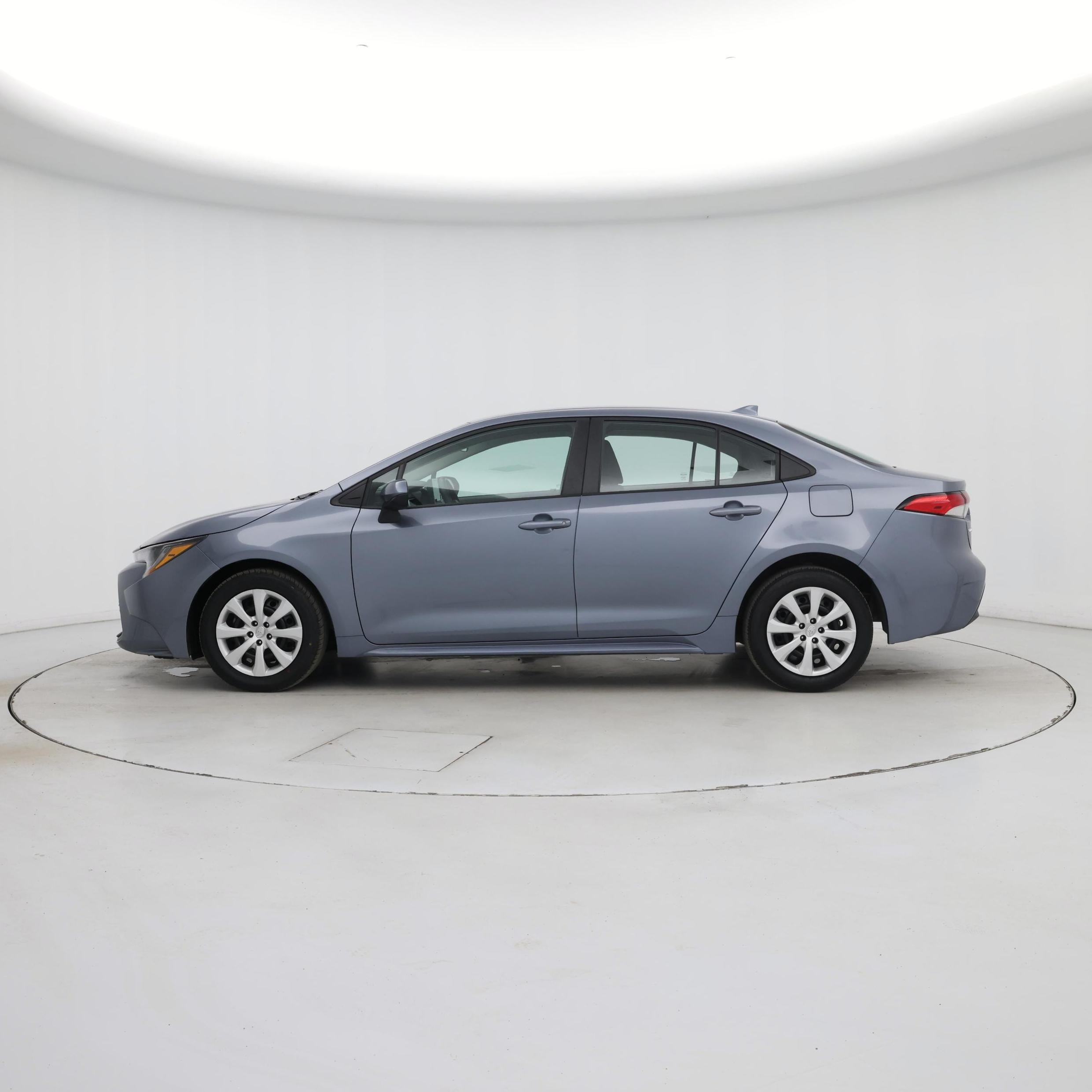 Thumbnail: 2024 Toyota Corolla - 3