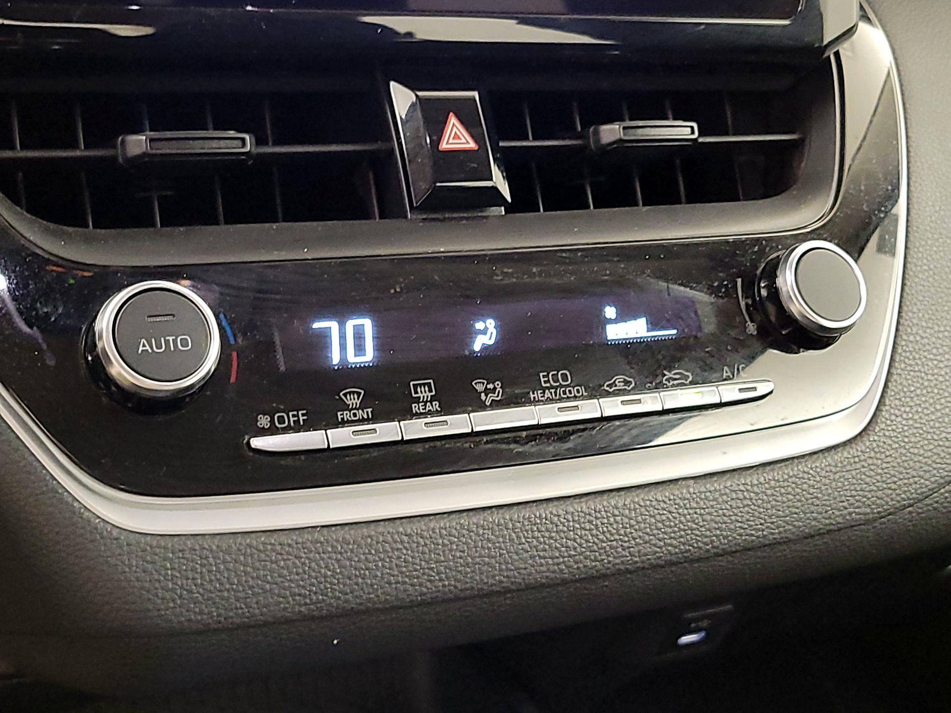 Thumbnail: 2024 Toyota Corolla - 16