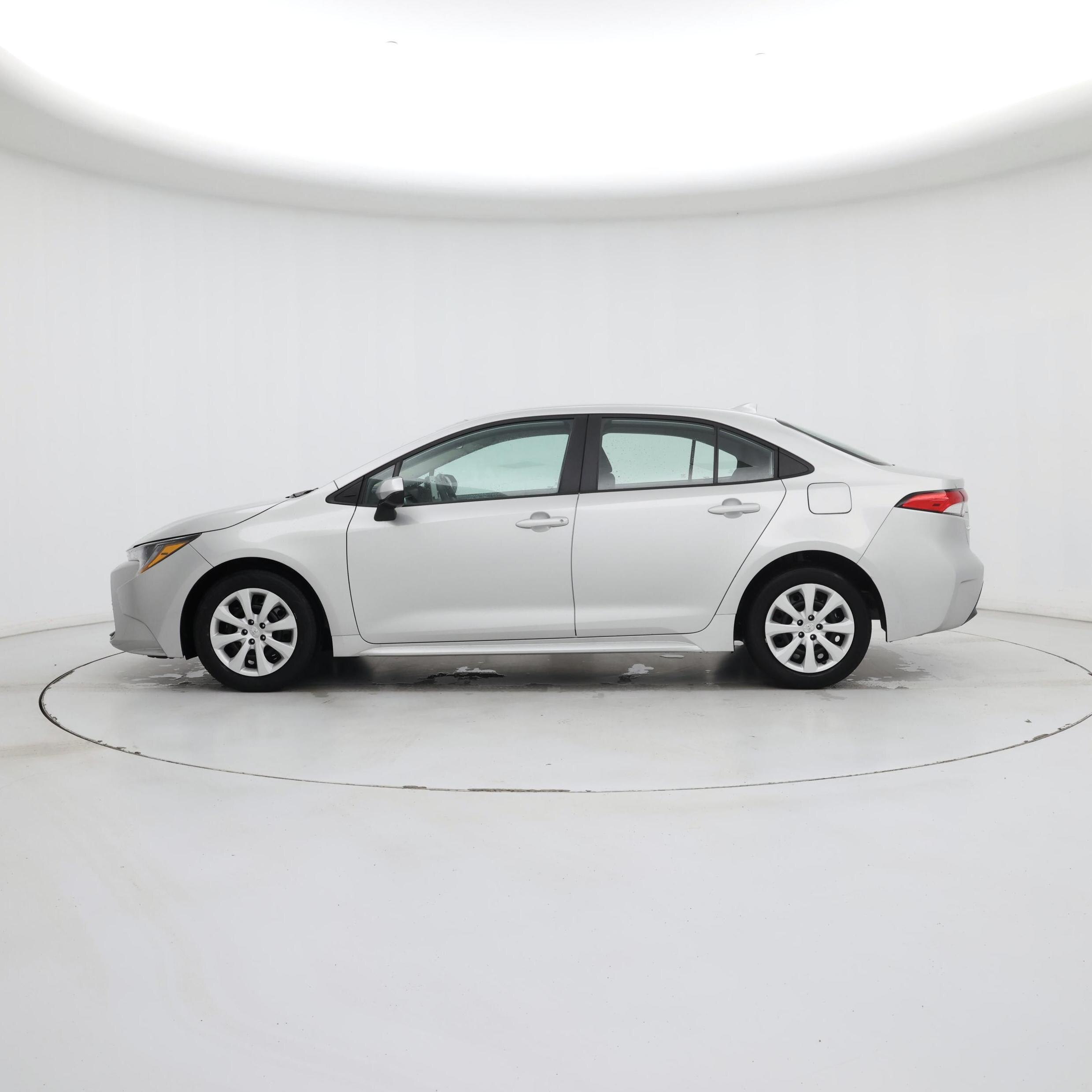 Thumbnail: 2024 Toyota Corolla - 3