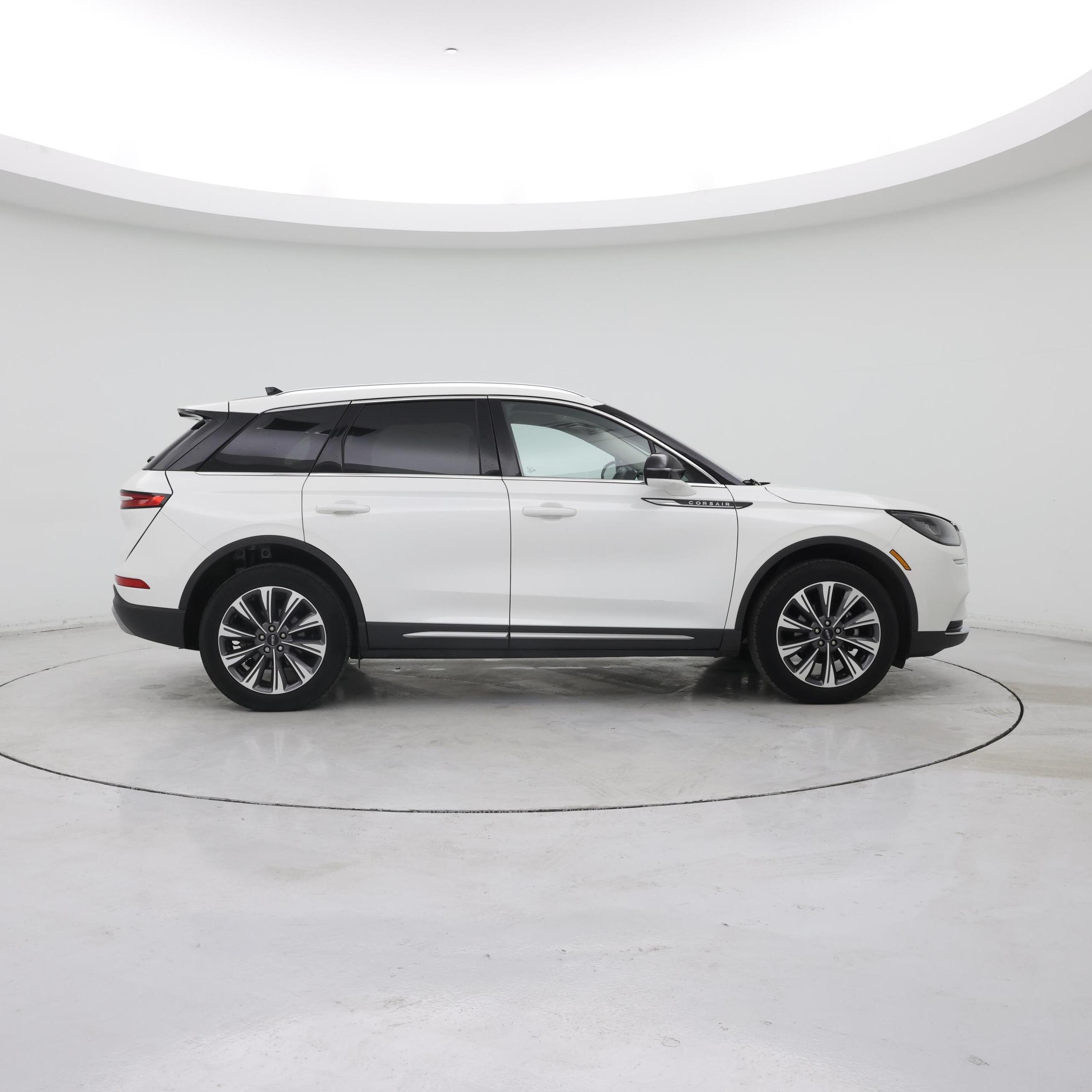 Thumbnail: 2022 Lincoln Corsair - 7