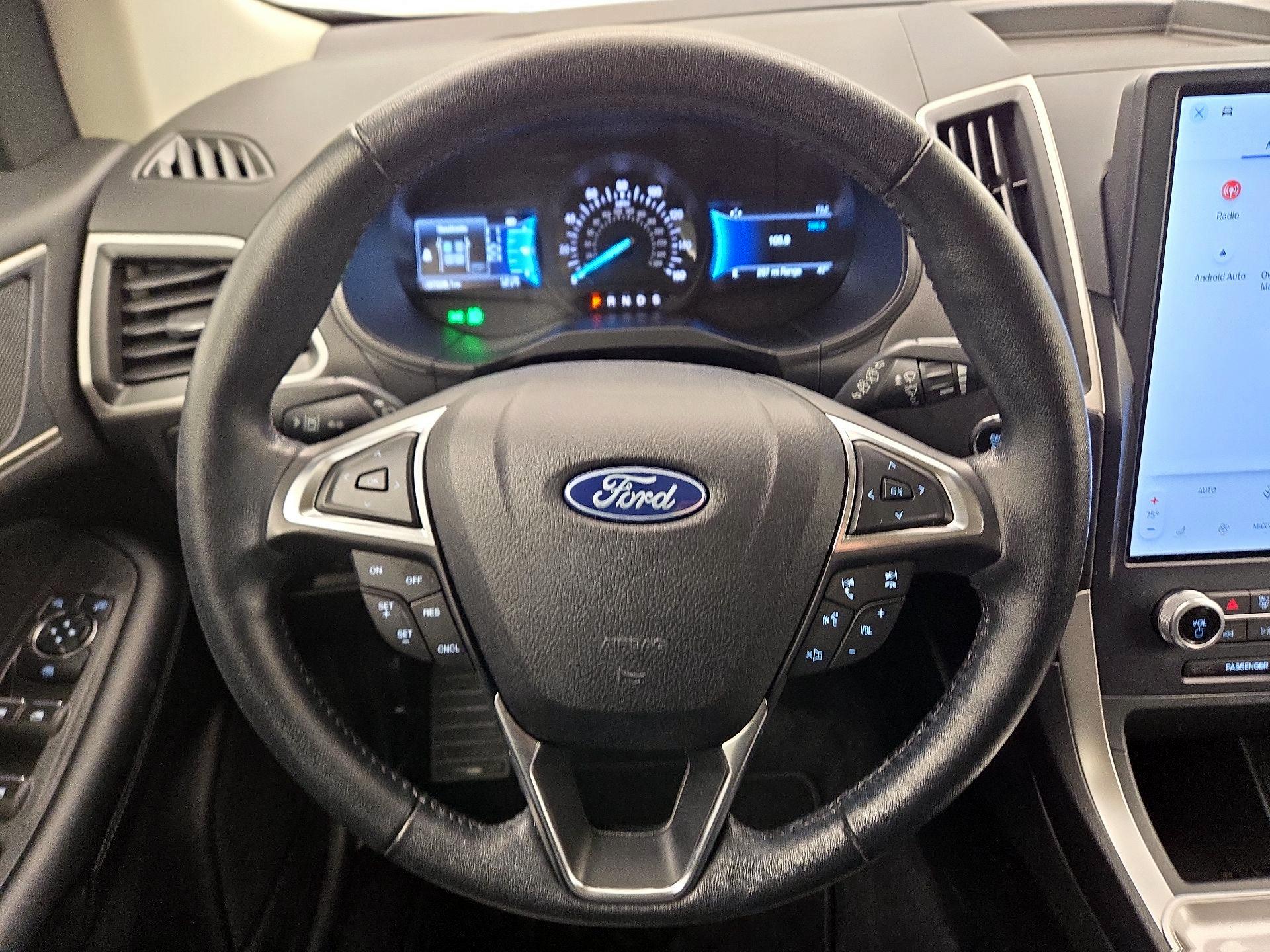 Thumbnail: 2023 Ford Edge - 10