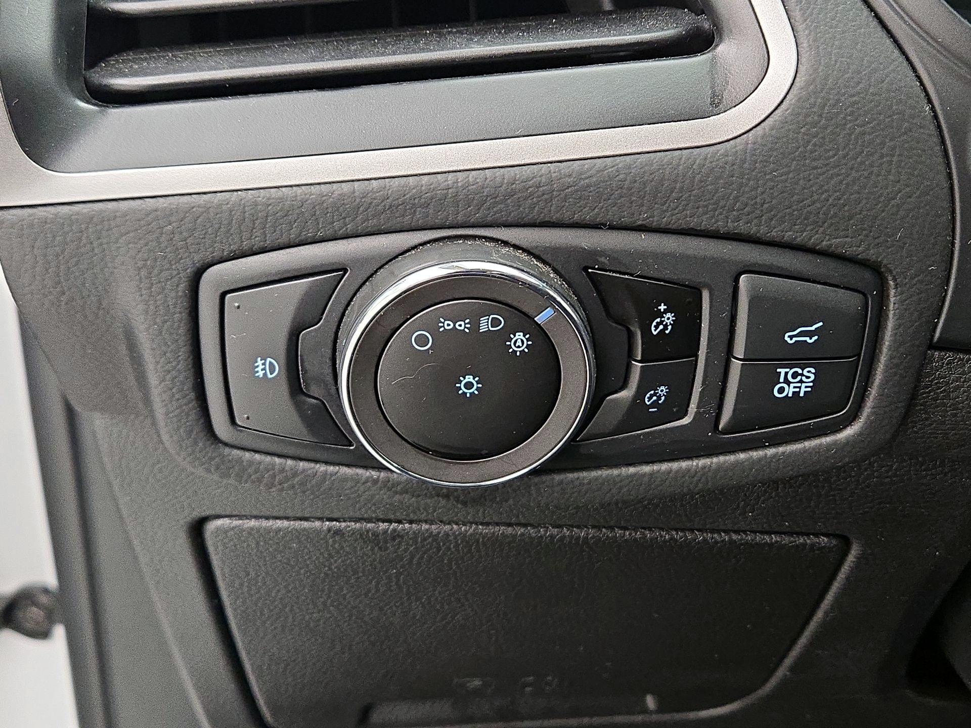 Thumbnail: 2023 Ford Edge - 13