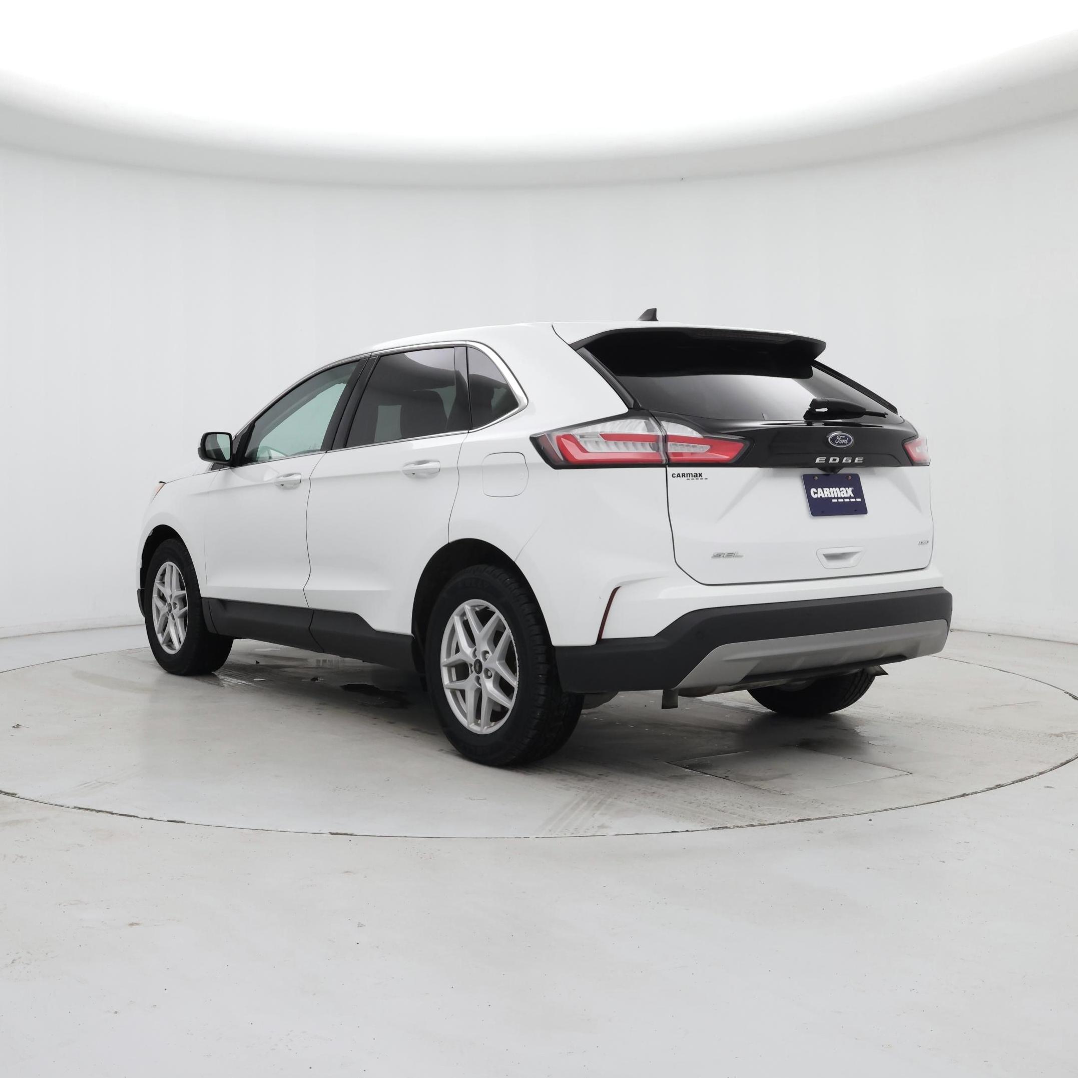 Thumbnail: 2023 Ford Edge - 2