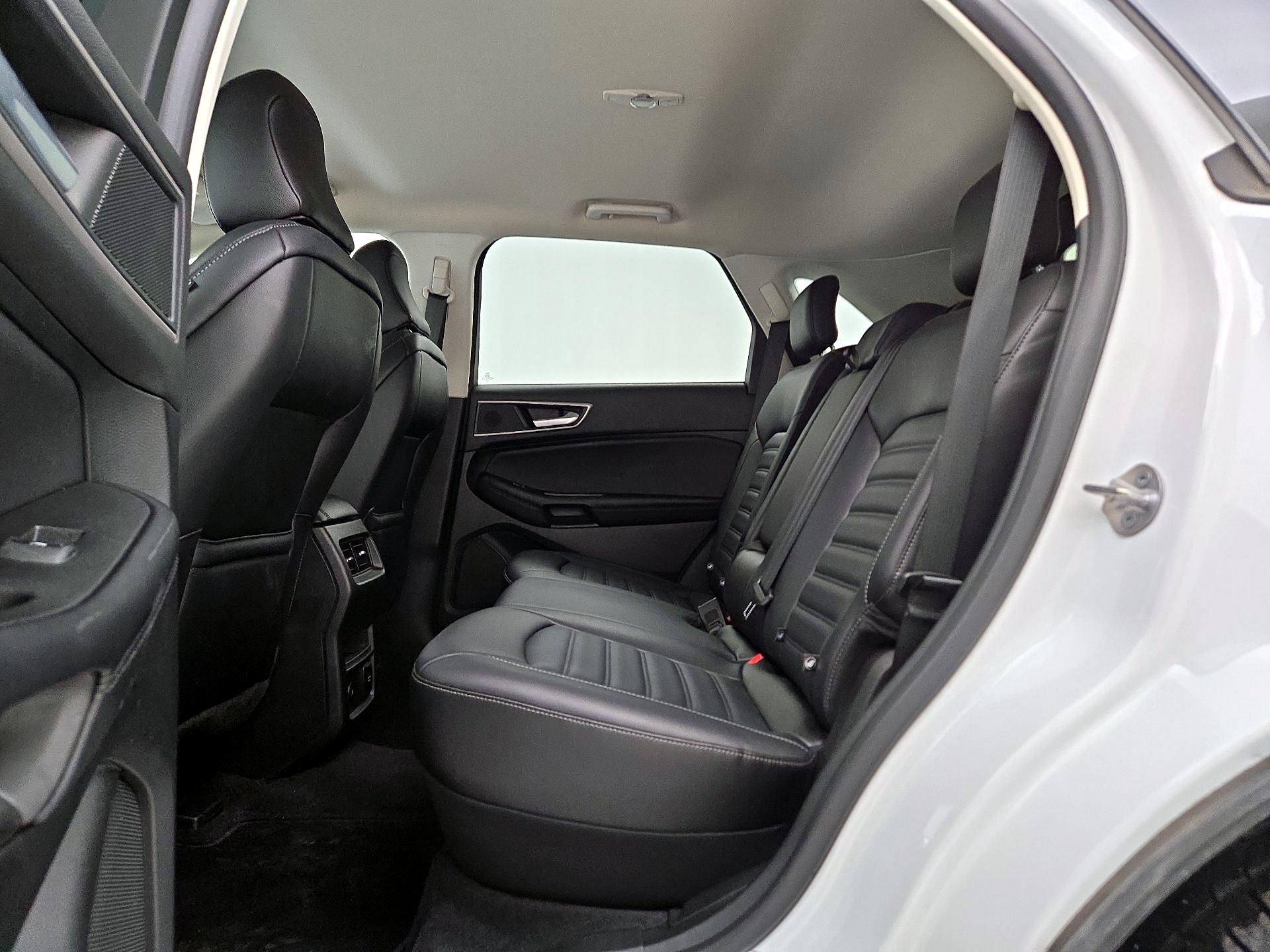 Thumbnail: 2023 Ford Edge - 19