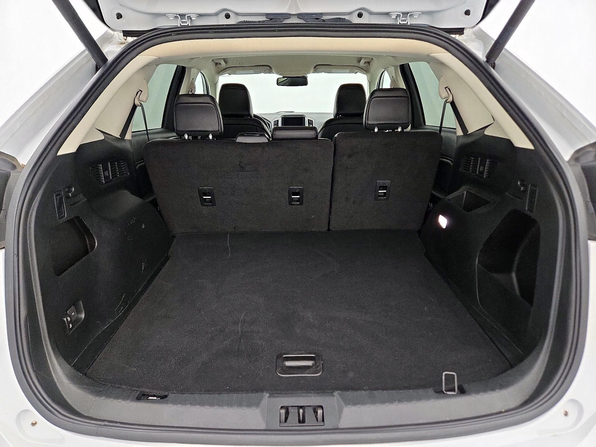 Thumbnail: 2023 Ford Edge - 20