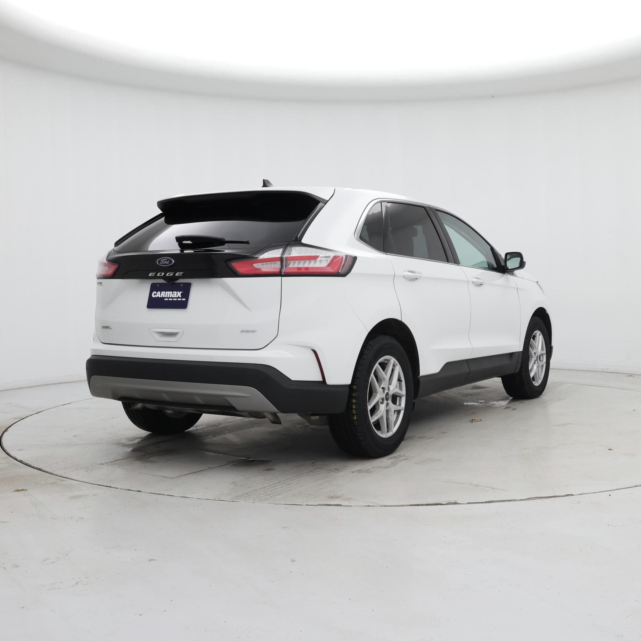 Thumbnail: 2023 Ford Edge - 8