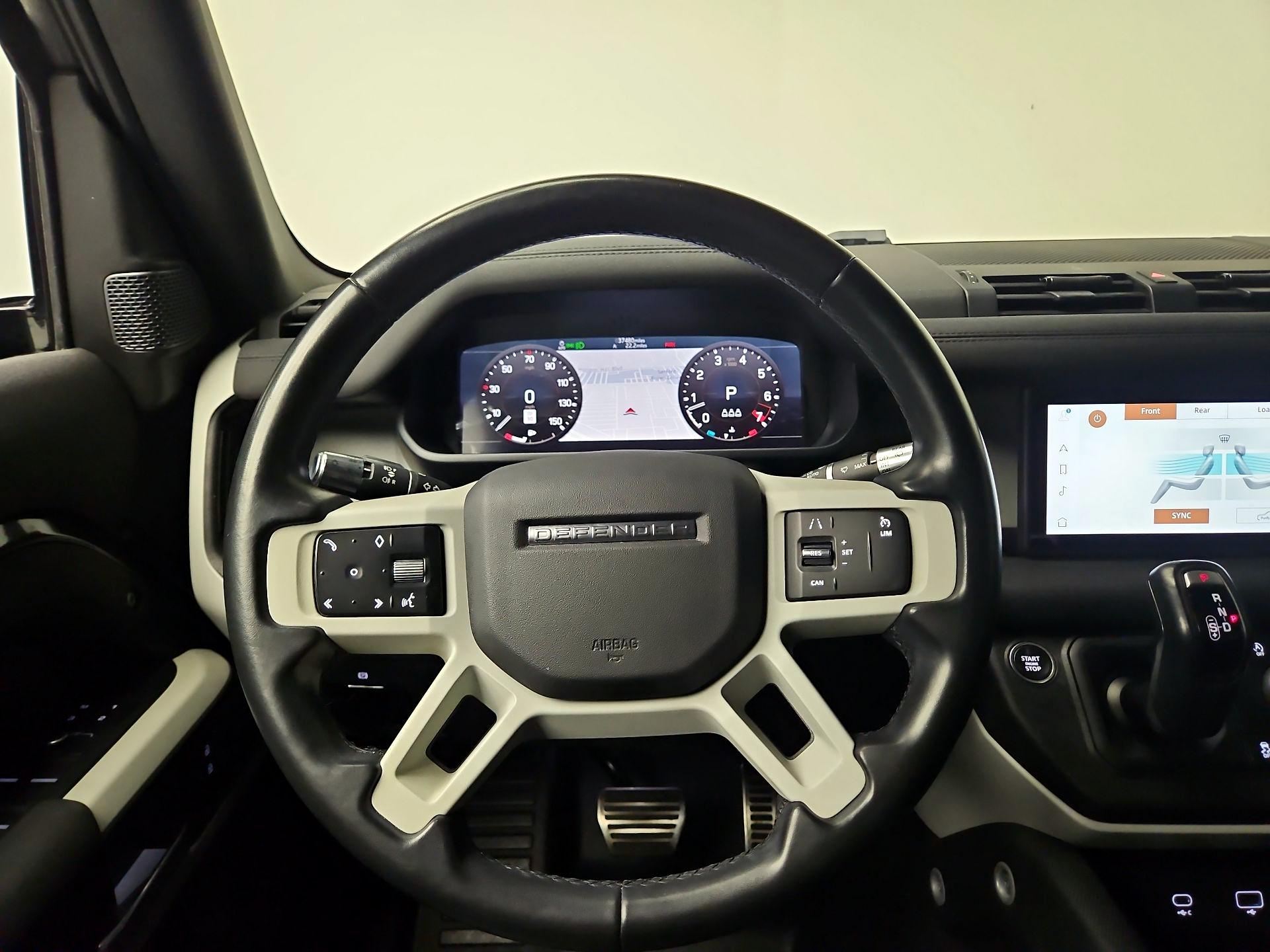 Thumbnail: 2022 Land Rover Defender - 10