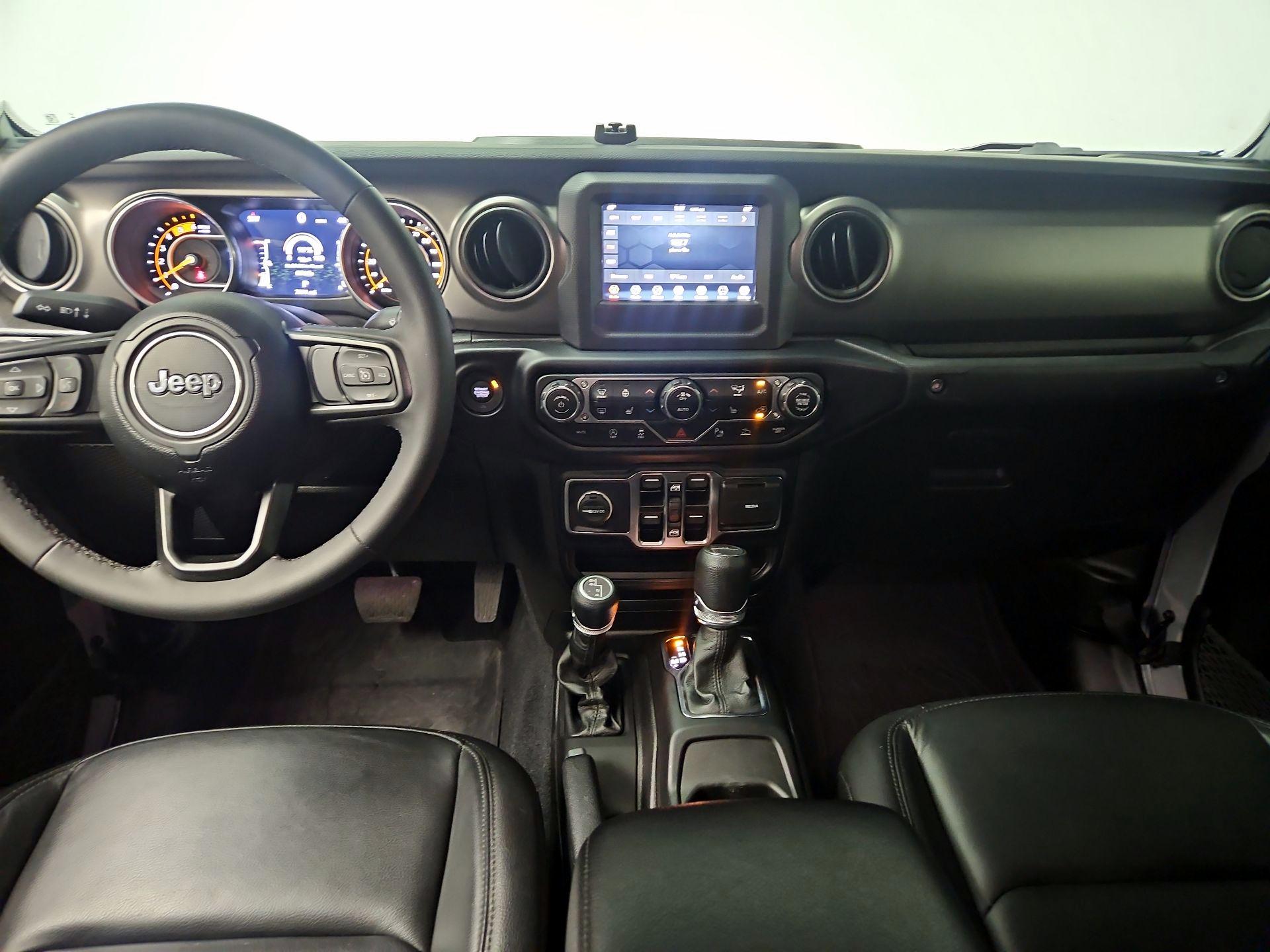 Thumbnail: 2023 Jeep Gladiator - 9