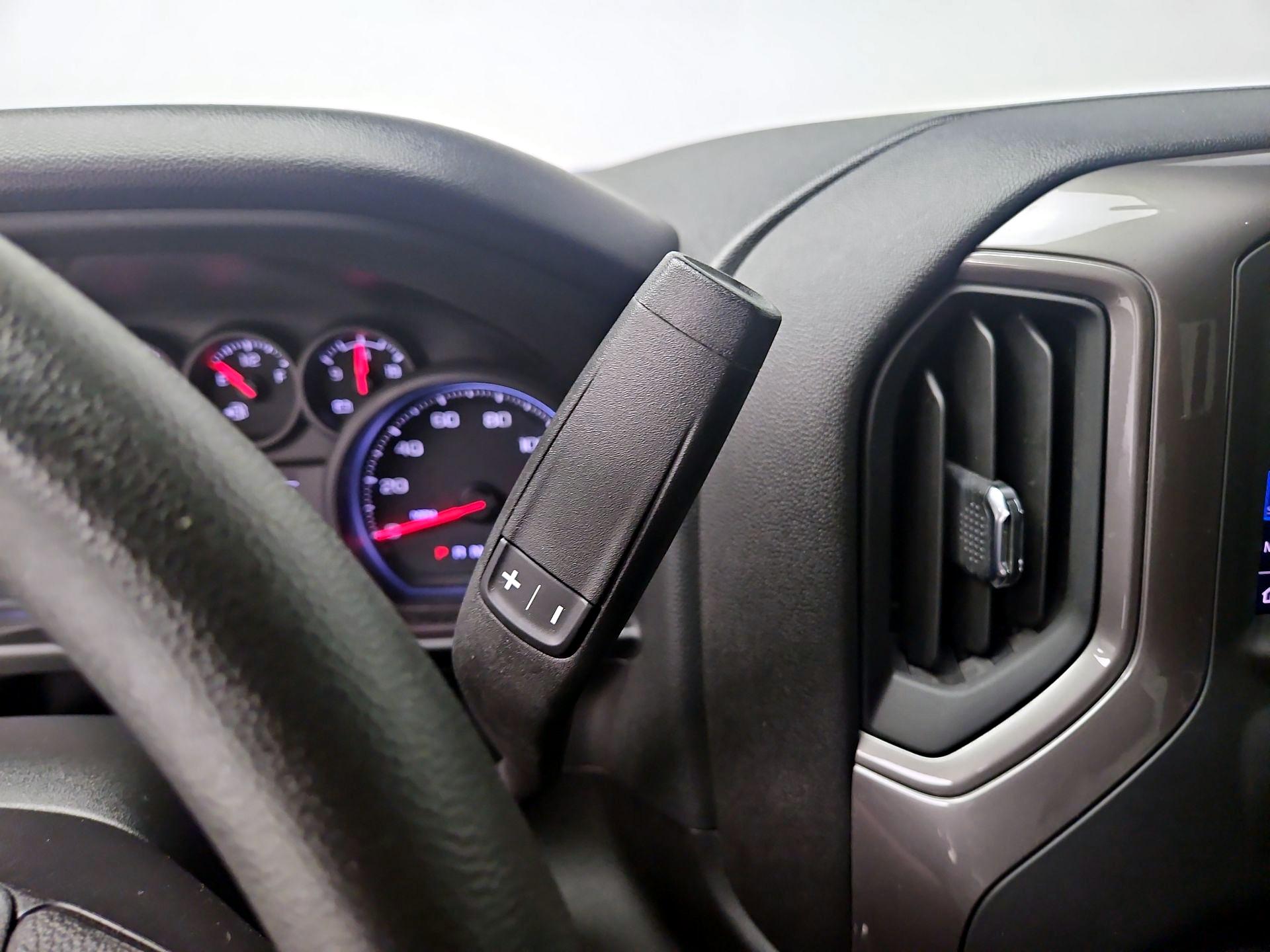 Thumbnail: 2022 Chevrolet Silverado 1500 - 17