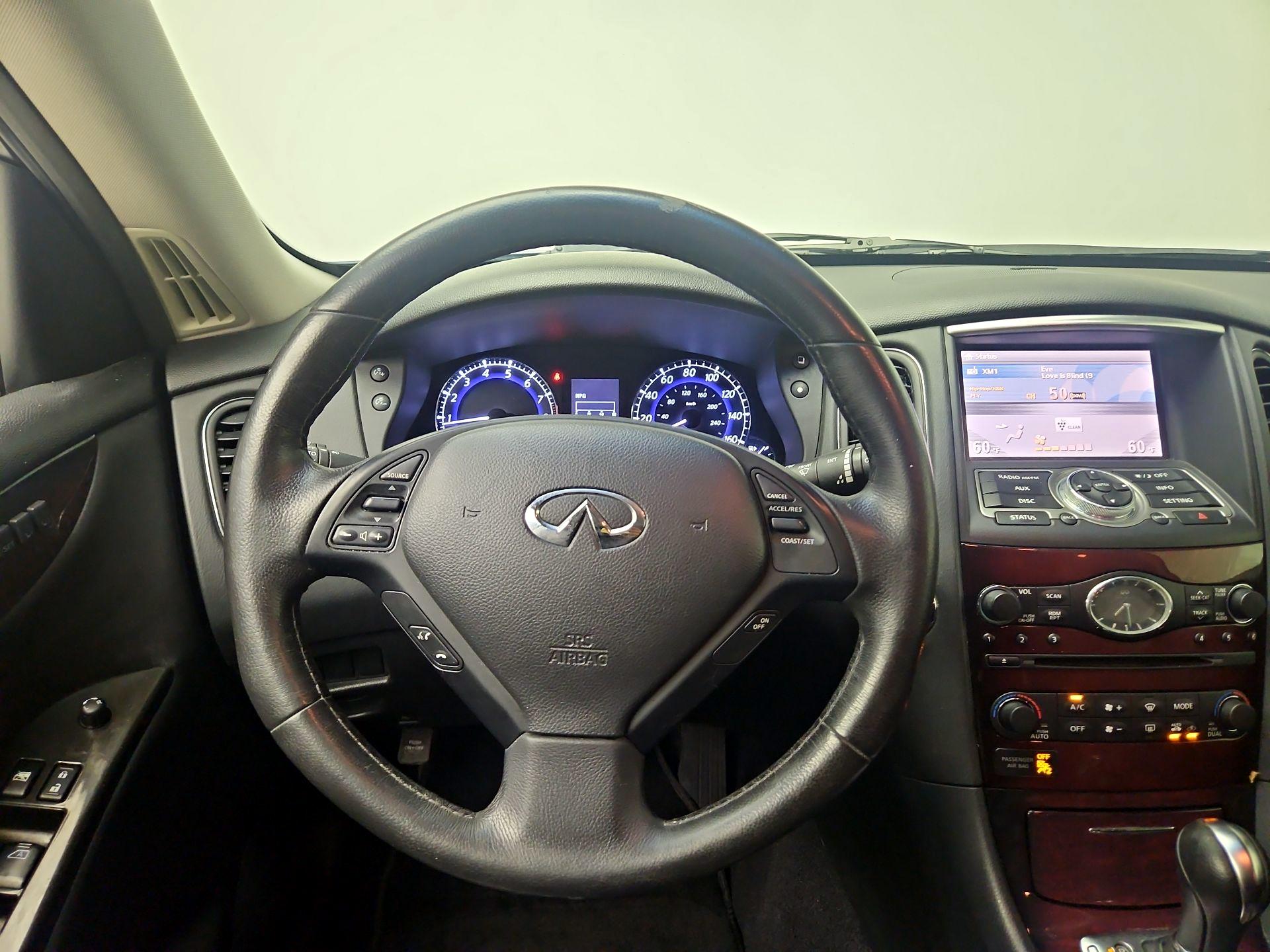 Thumbnail: 2017 INFINITI QX50 - 10