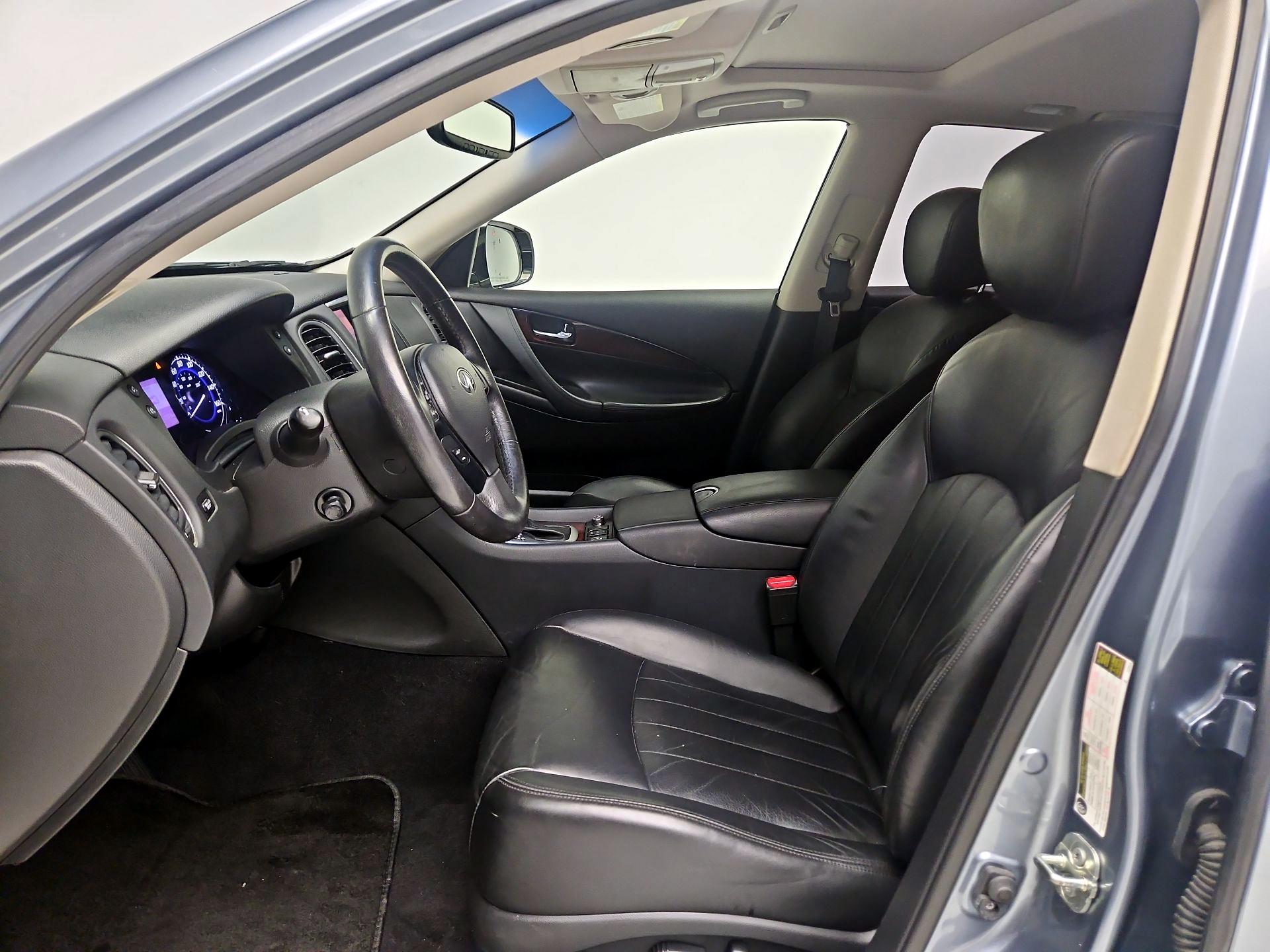 Thumbnail: 2017 INFINITI QX50 - 11