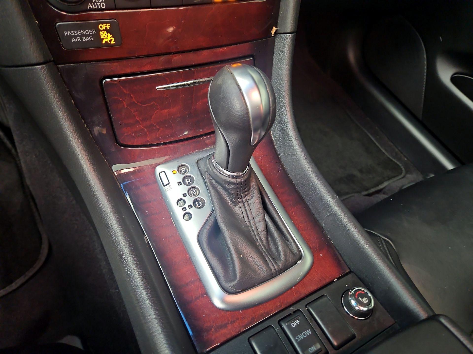 Thumbnail: 2017 INFINITI QX50 - 17