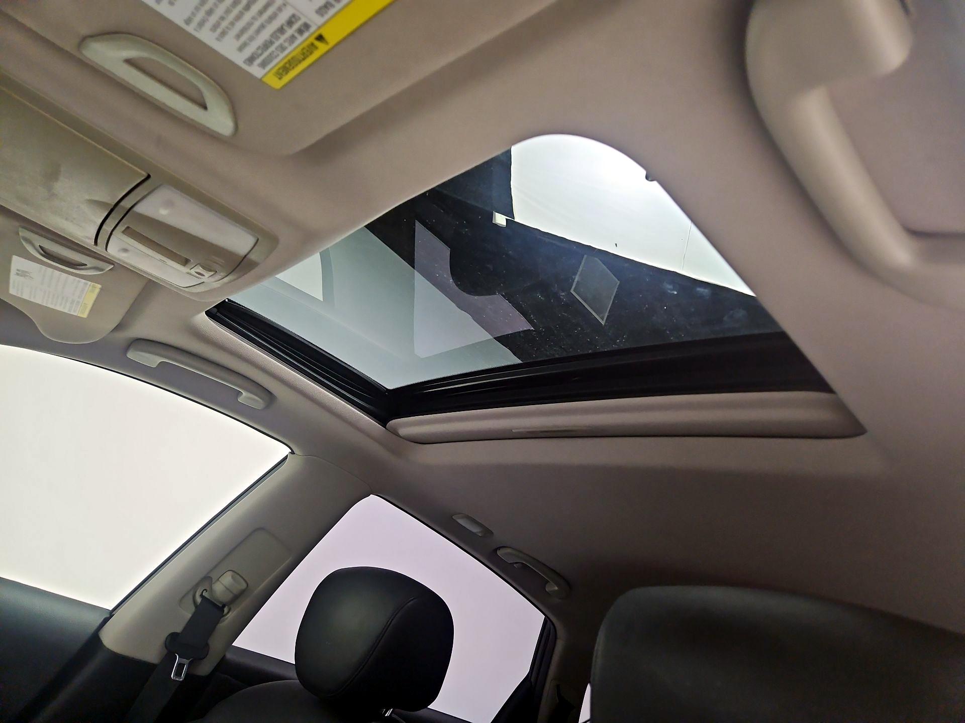 Thumbnail: 2017 INFINITI QX50 - 18