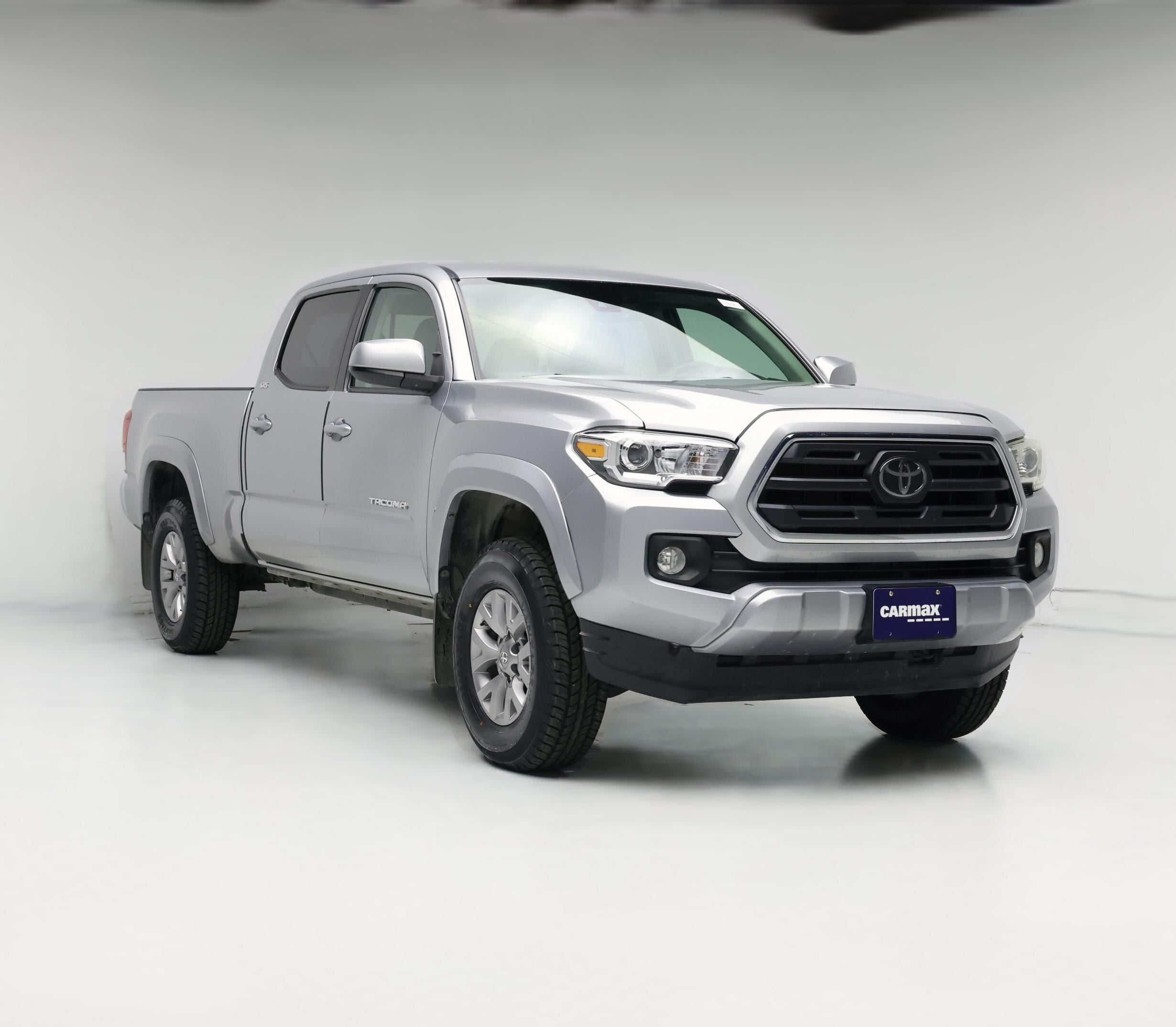 Thumbnail: 2018 Toyota Tacoma - 1
