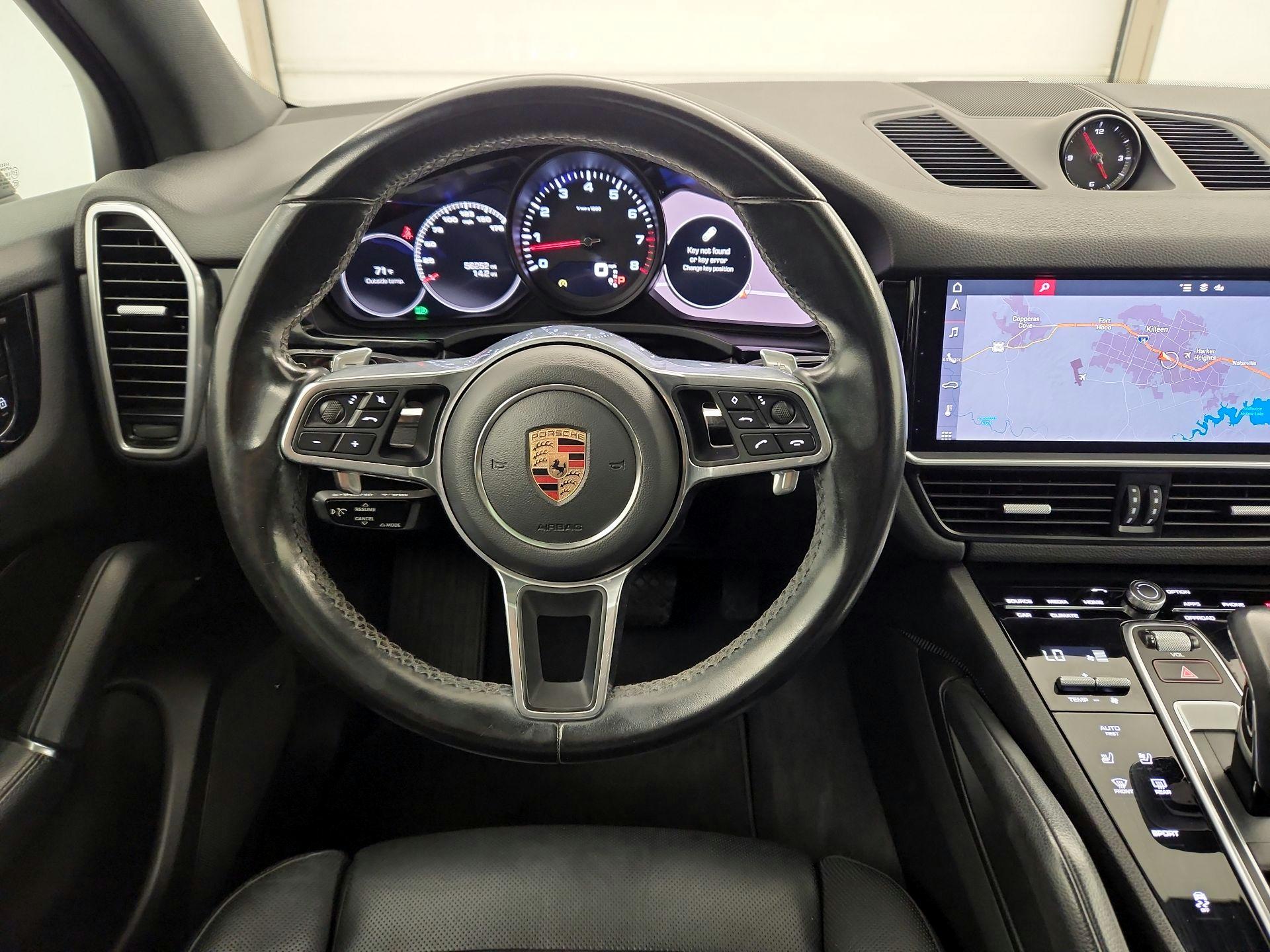 Thumbnail: 2020 Porsche Cayenne - 10