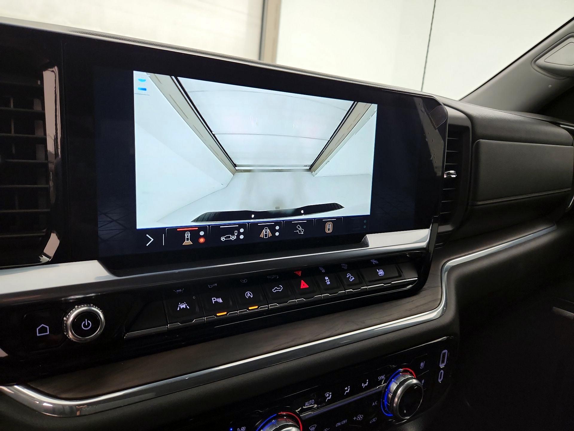 Thumbnail: 2024 GMC Sierra 1500 - 14