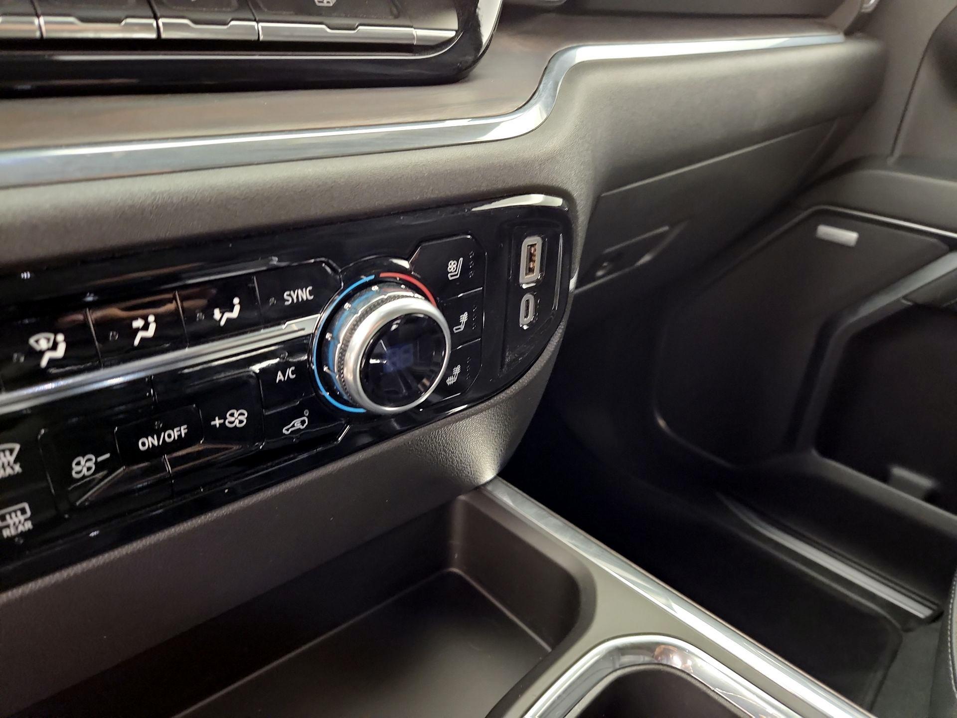 Thumbnail: 2024 GMC Sierra 1500 - 18