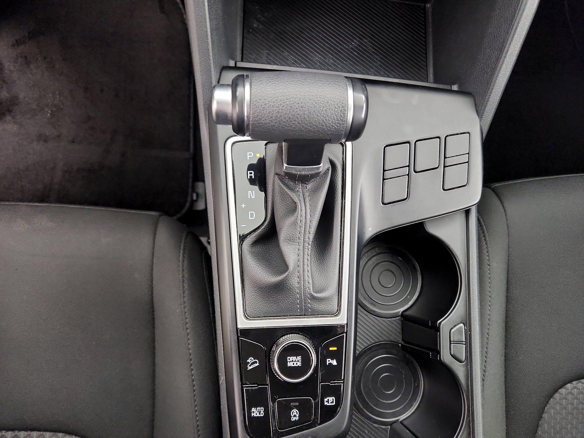 Thumbnail: 2024 Kia Sportage - 17