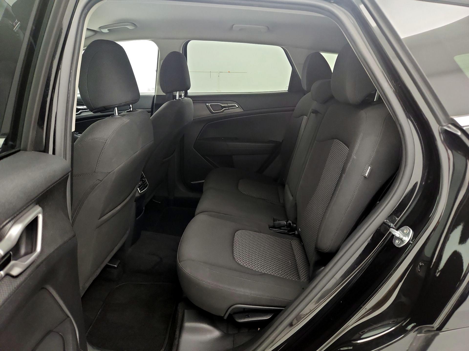 Thumbnail: 2024 Kia Sportage - 19