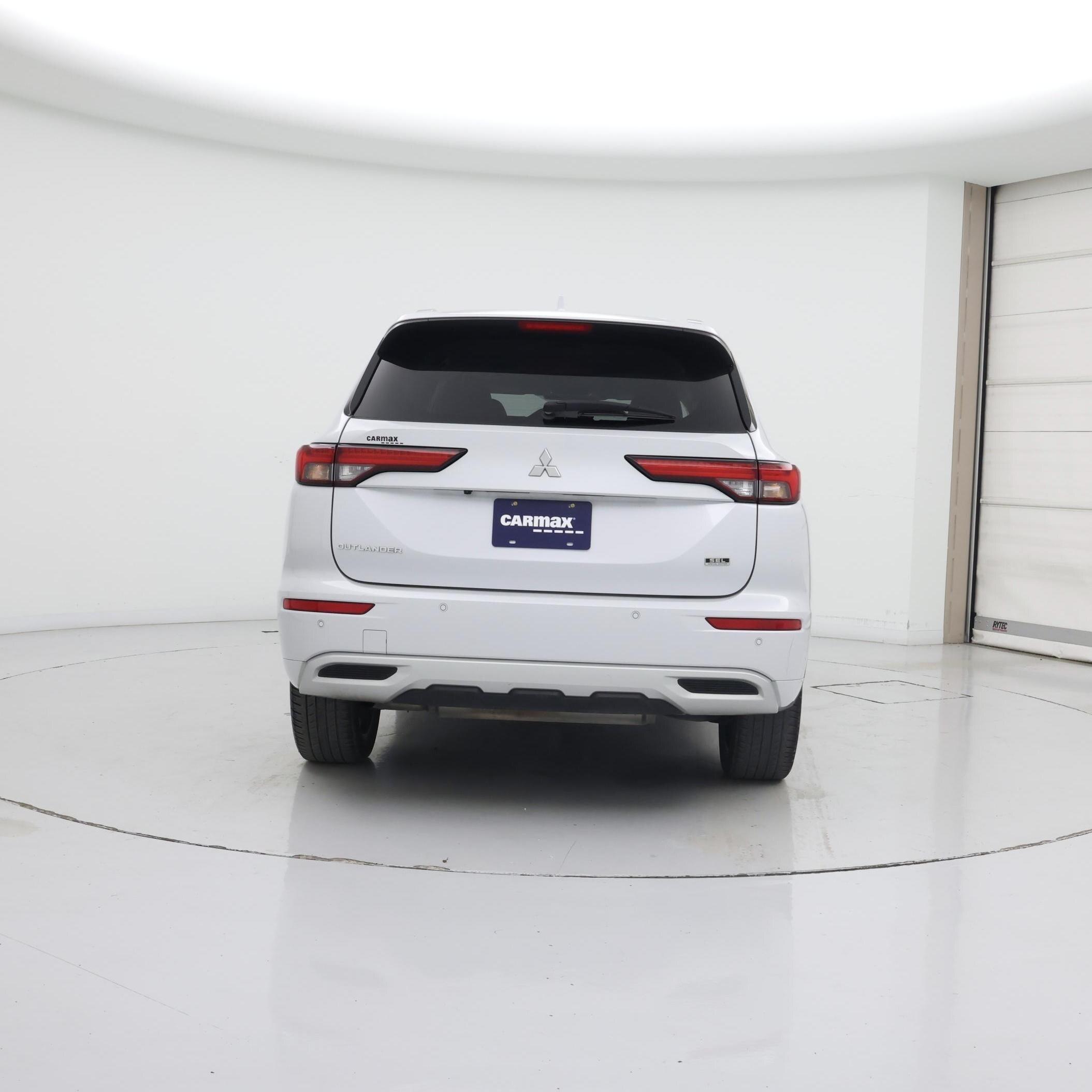 Thumbnail: 2022 Mitsubishi Outlander - 6