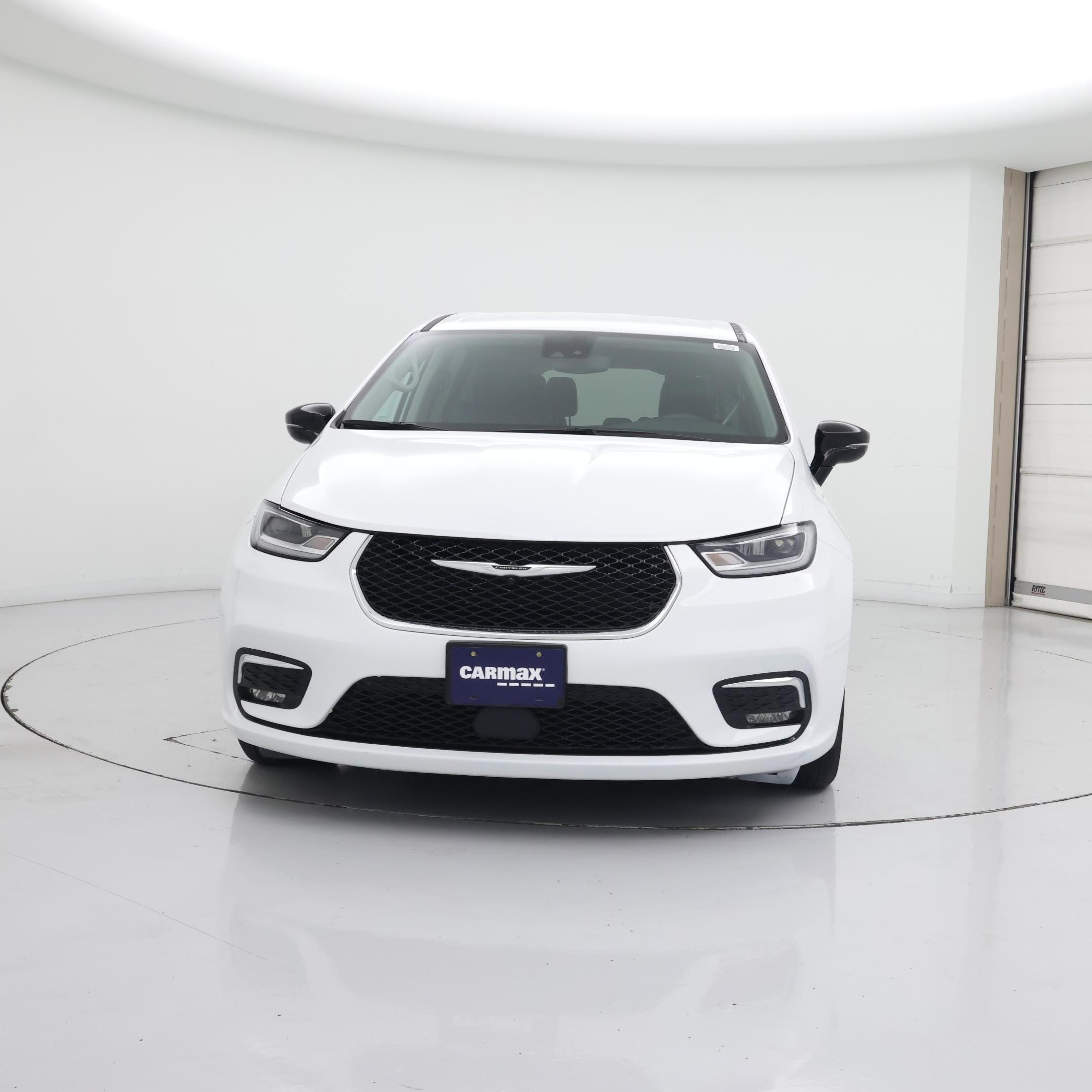 Thumbnail: 2024 Chrysler Pacifica - 5