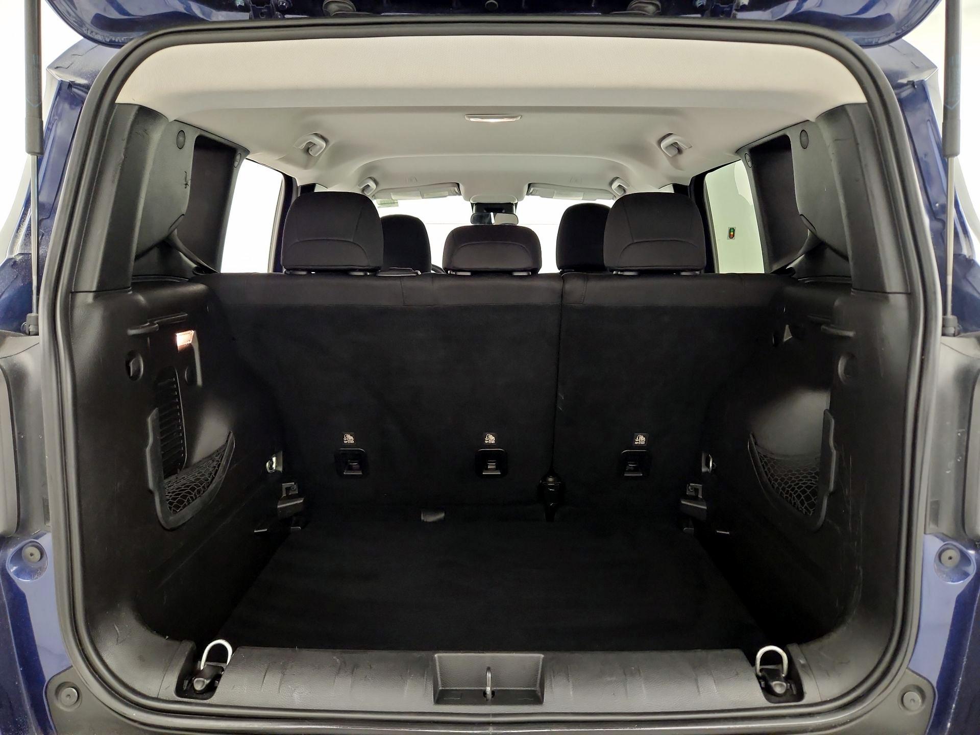 Thumbnail: 2020 Jeep Renegade - 20