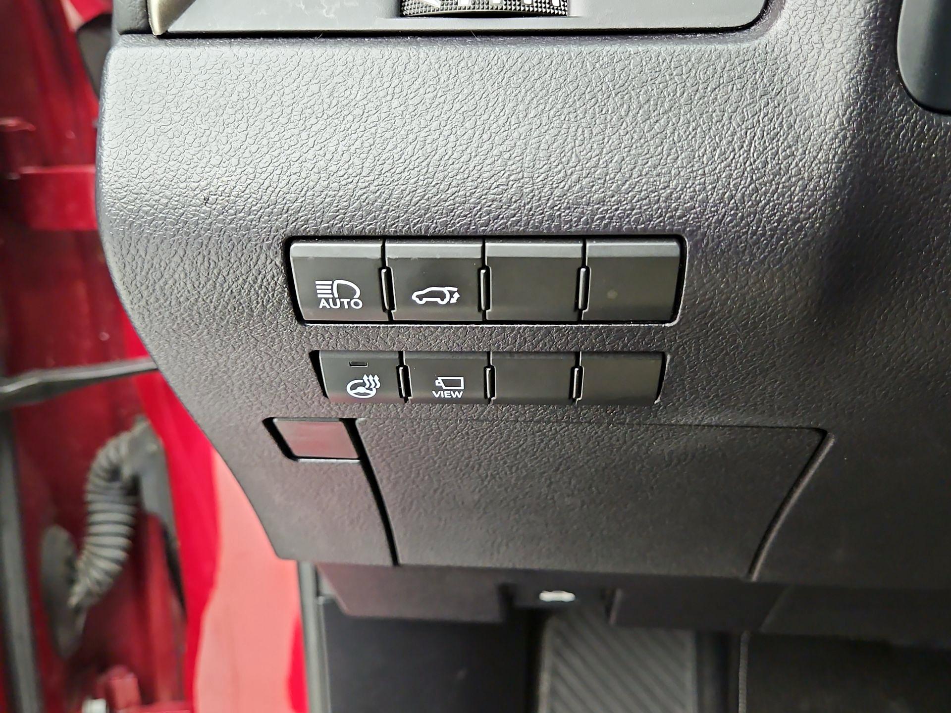 Thumbnail: 2021 Lexus RX - 13