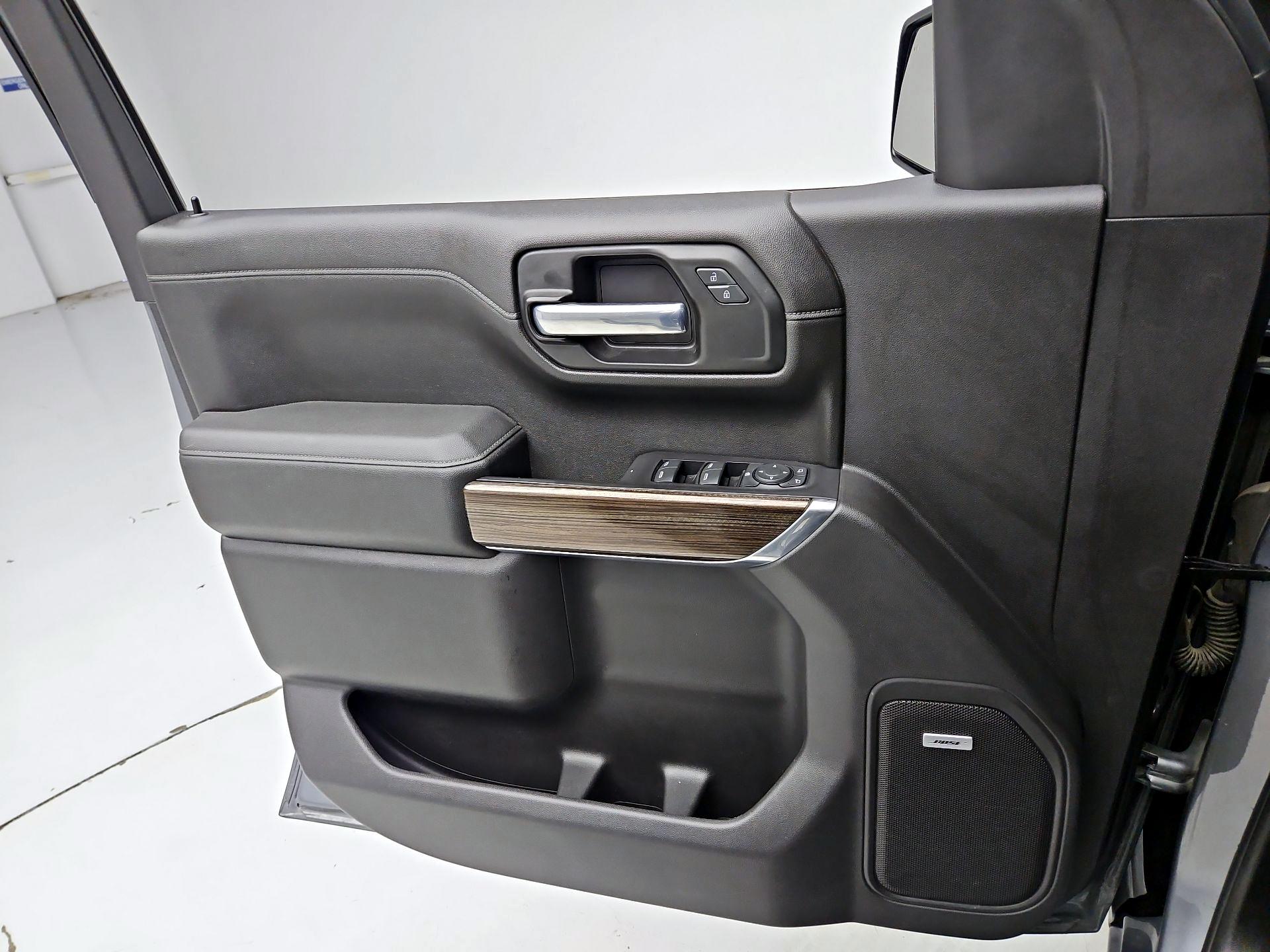 Thumbnail: 2021 Chevrolet Silverado 1500 - 12