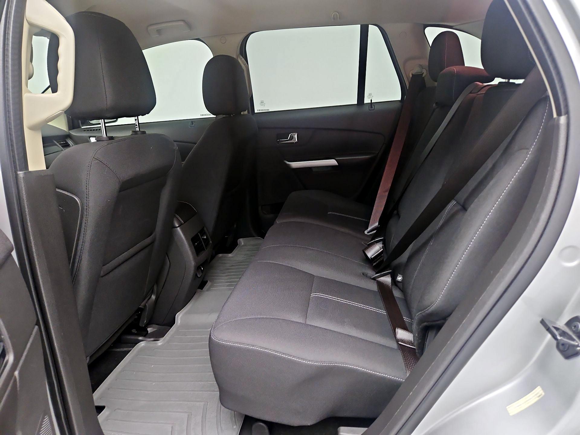 Thumbnail: 2014 Ford Edge - 18