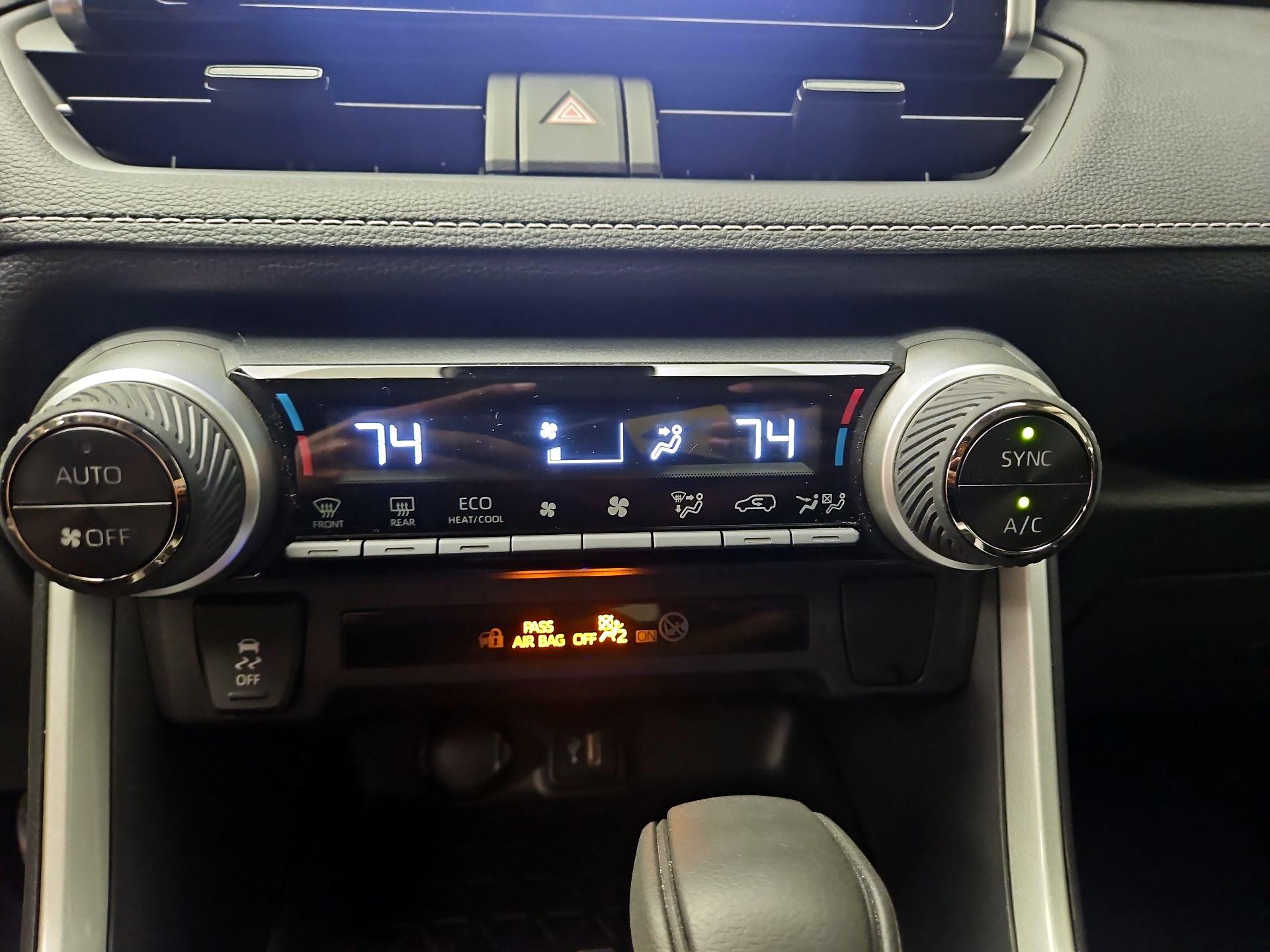 Thumbnail: 2025 Toyota RAV4 - 16