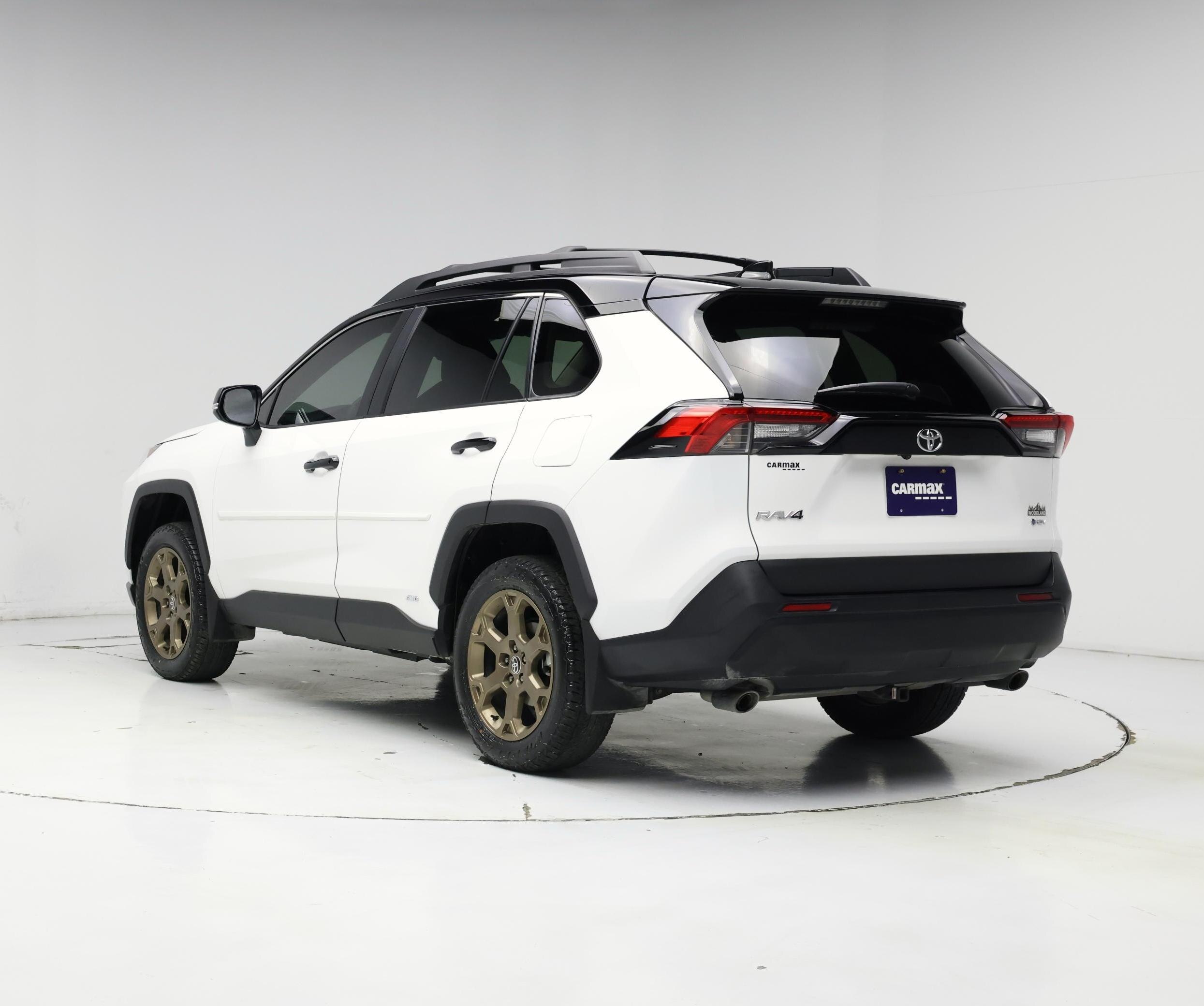 Thumbnail: 2025 Toyota RAV4 - 2