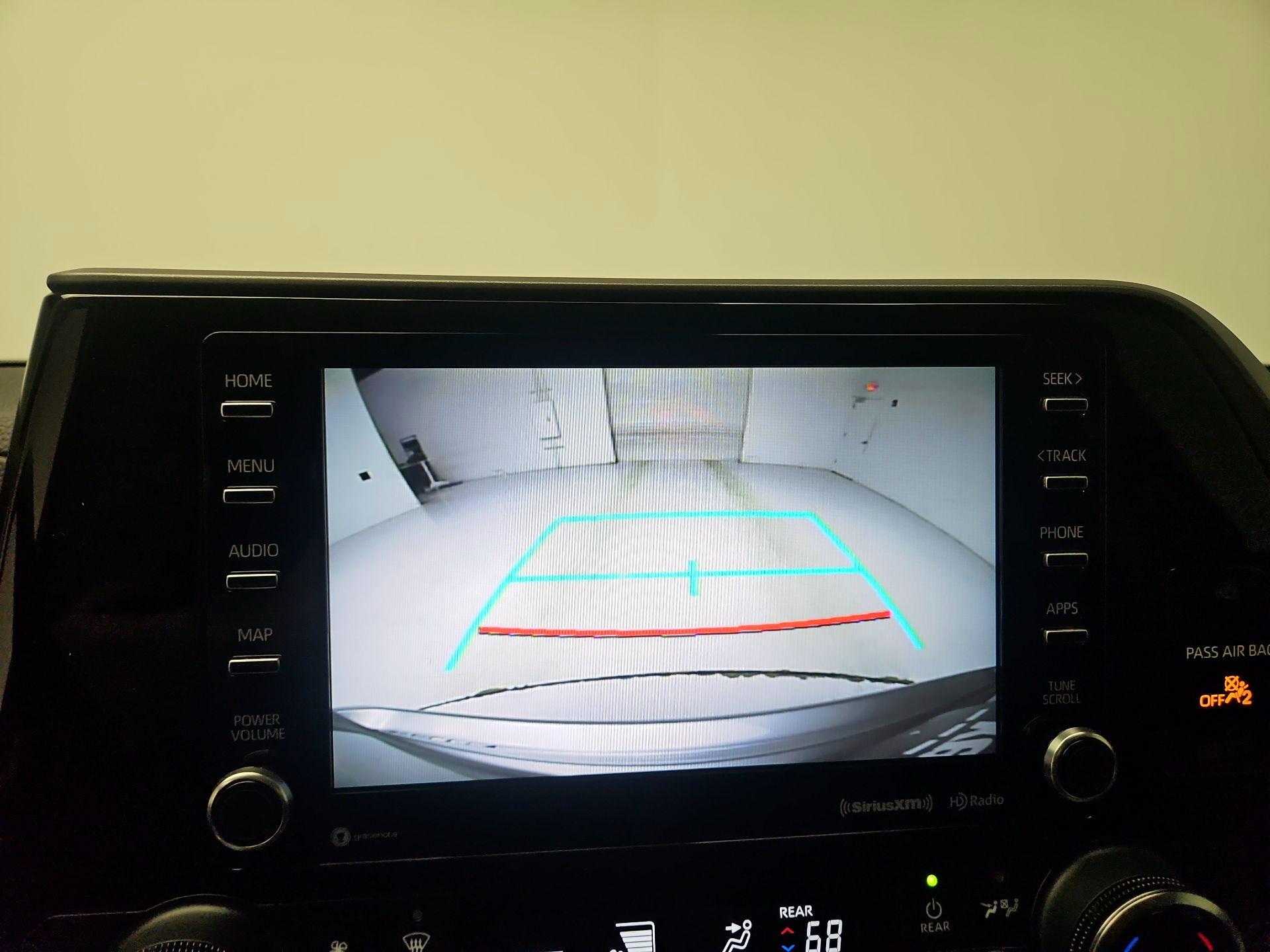 Thumbnail: 2022 Toyota Highlander - 14