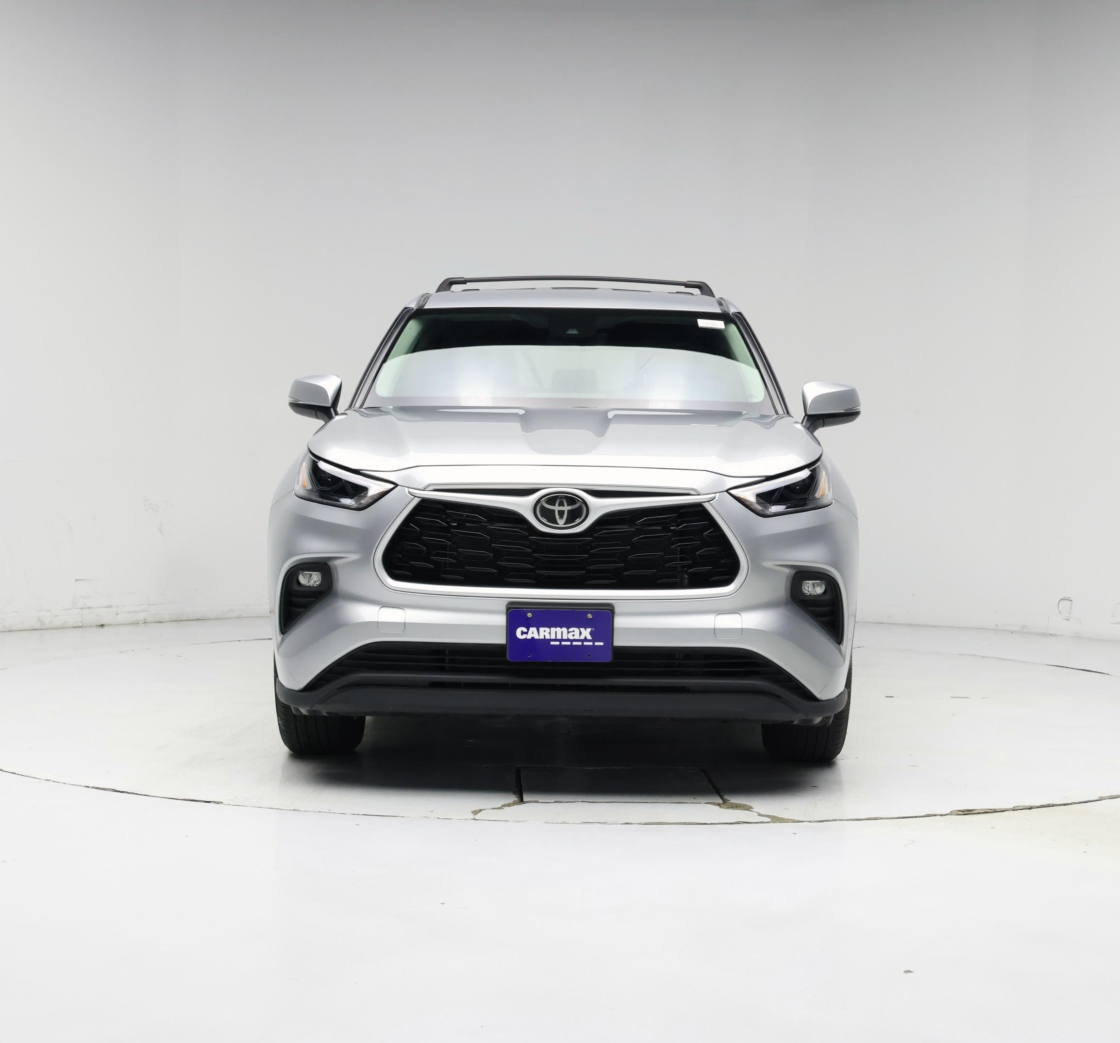 Thumbnail: 2022 Toyota Highlander - 5