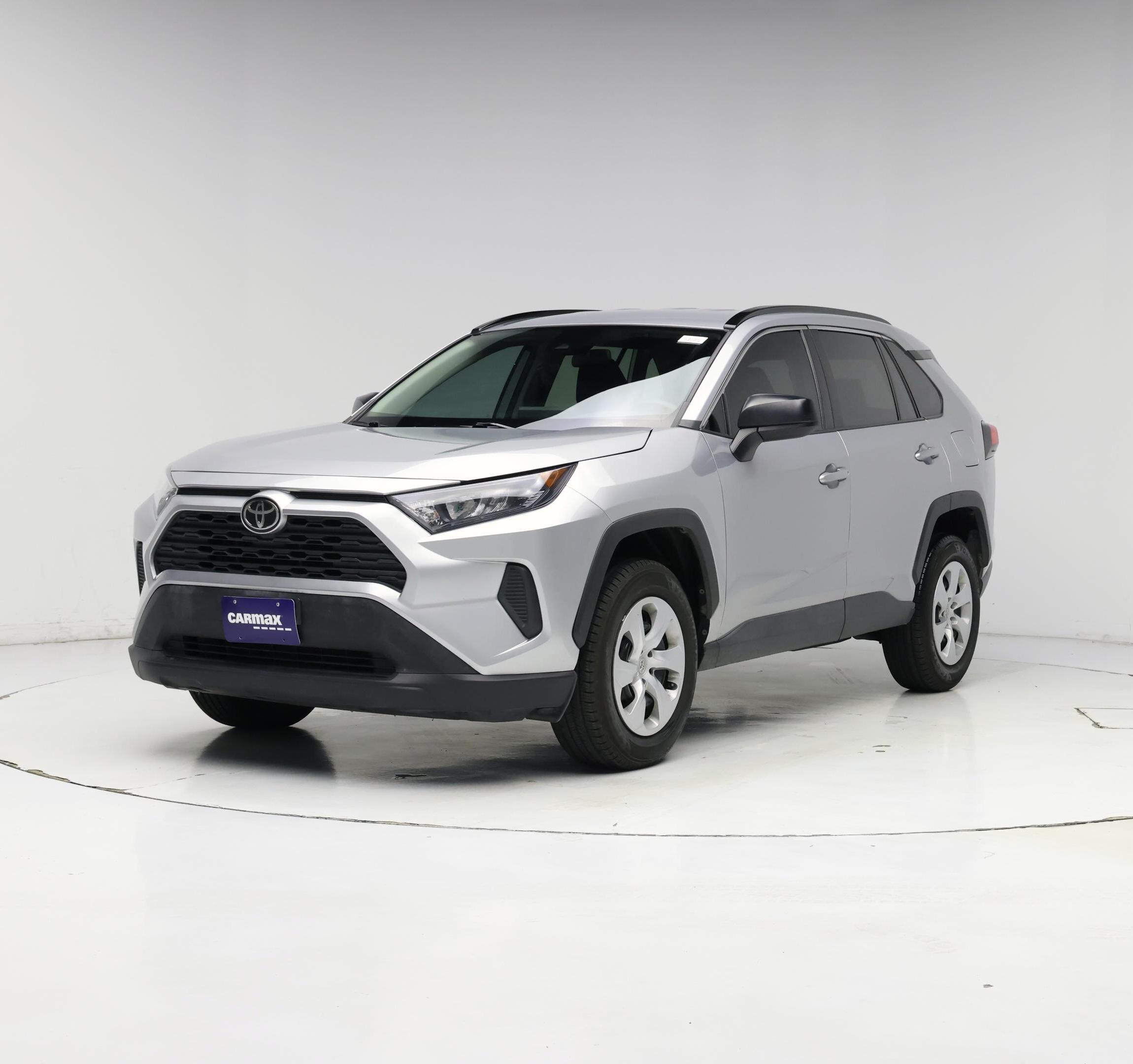 Thumbnail: 2021 Toyota RAV4 - 4