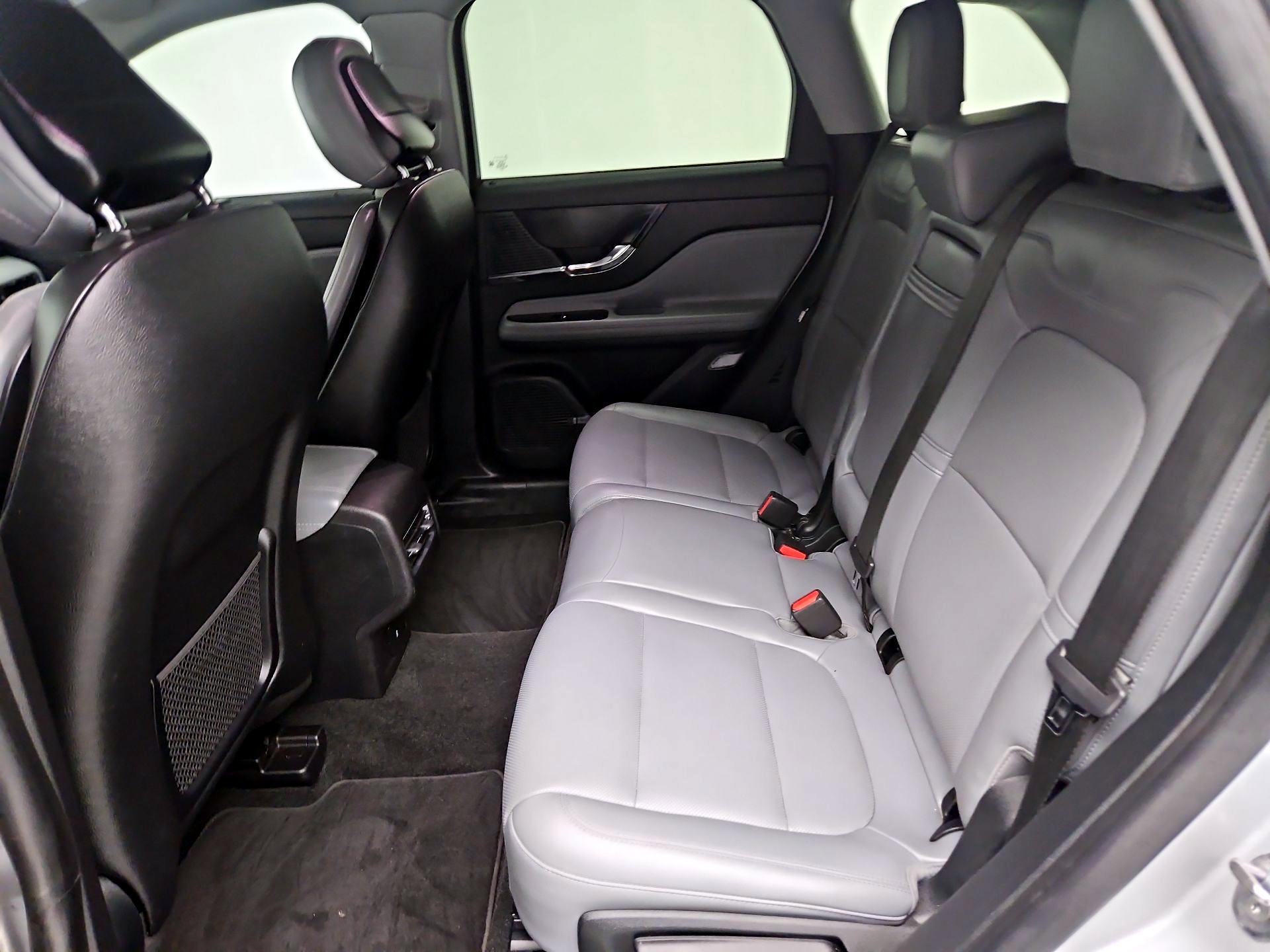 Thumbnail: 2020 Lincoln Corsair - 19