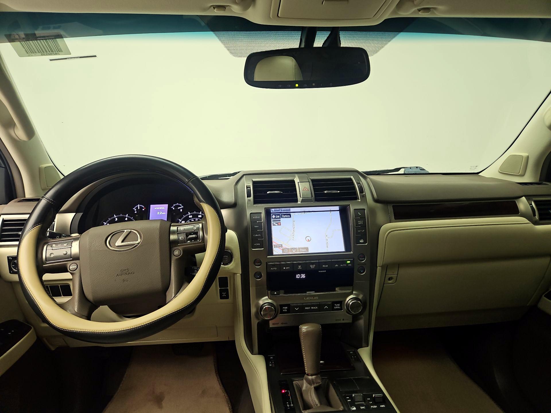 Thumbnail: 2016 Lexus GX - 9