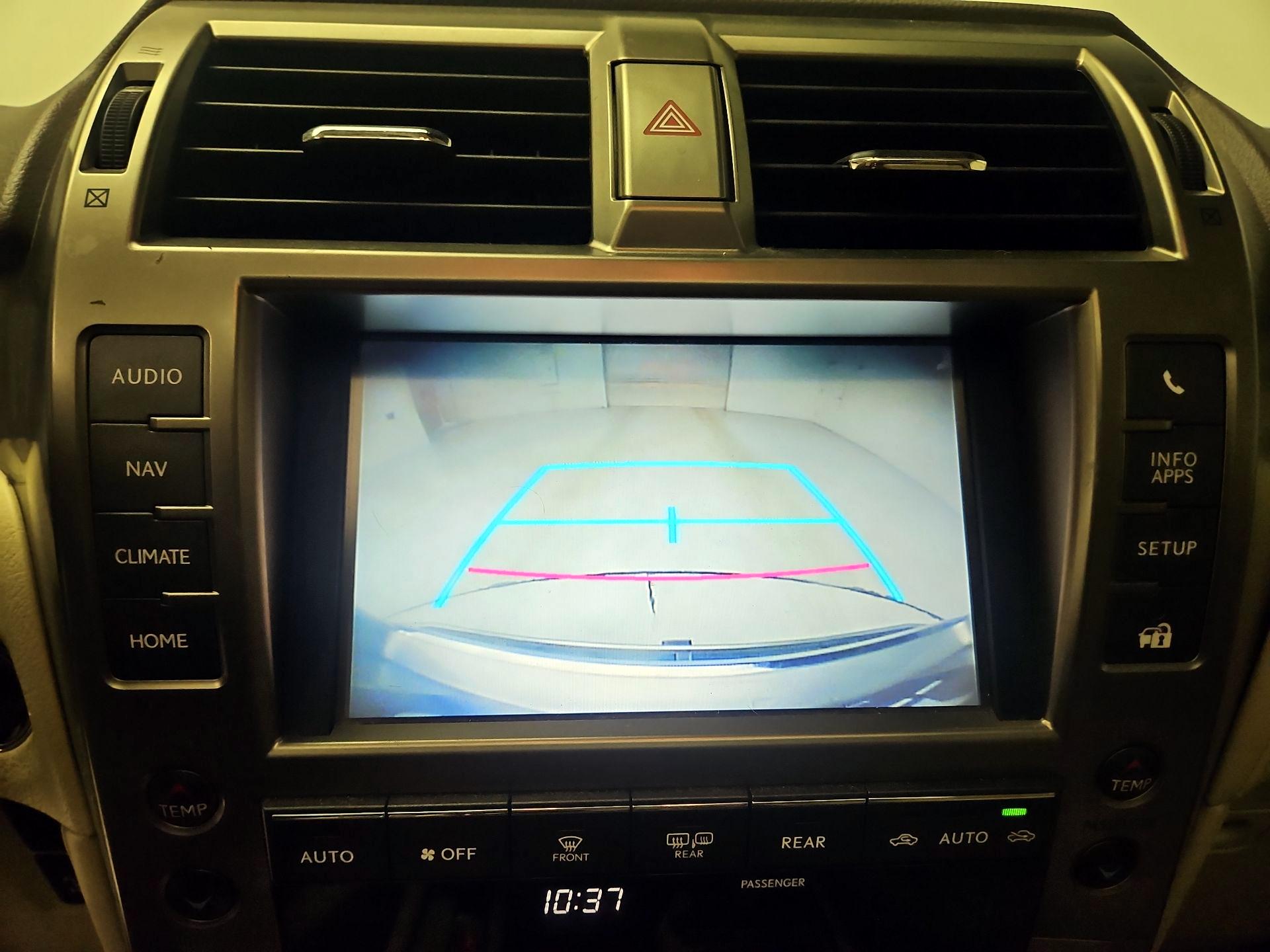 Thumbnail: 2016 Lexus GX - 15