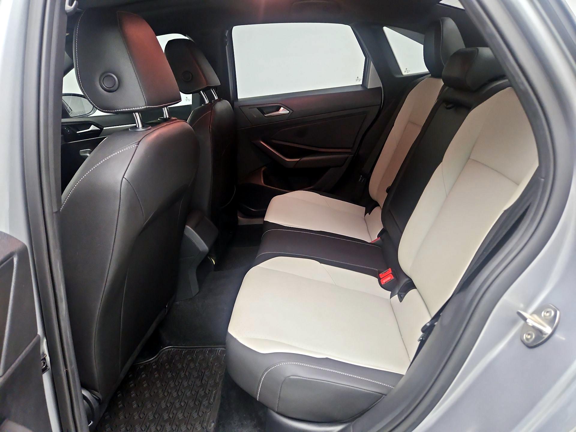 Thumbnail: 2021 Volkswagen Jetta - 19