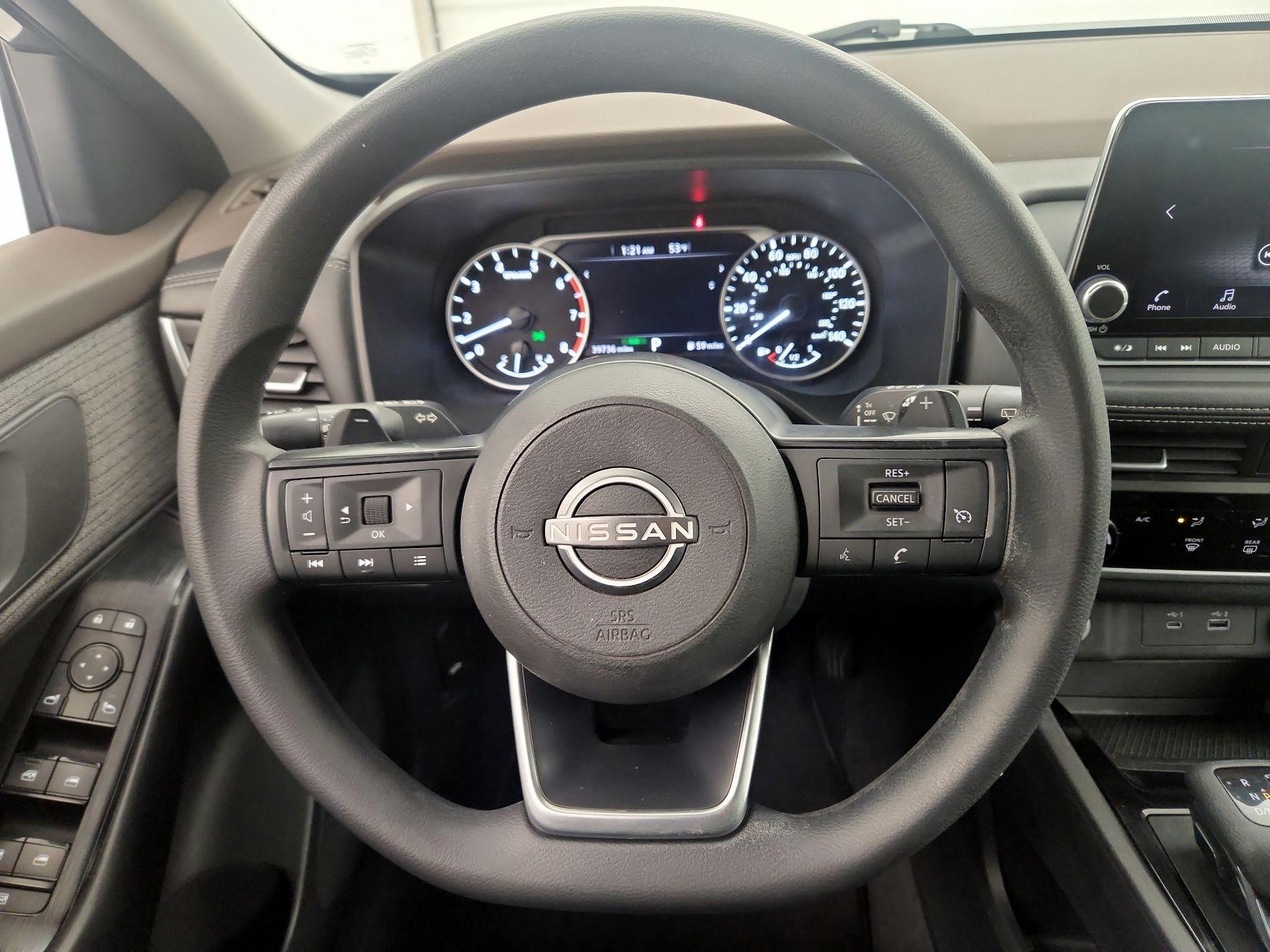 Thumbnail: 2023 Nissan Rogue - 10