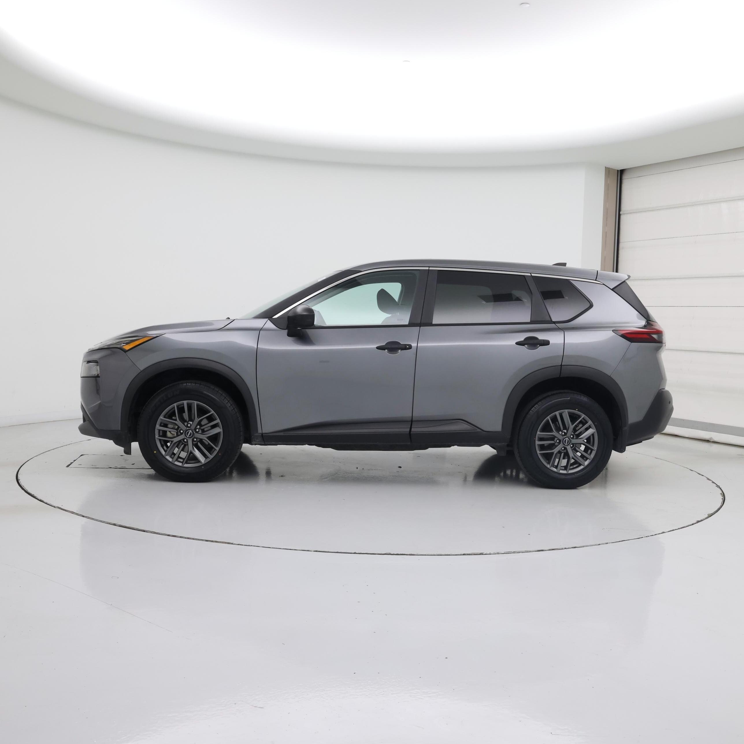 Thumbnail: 2023 Nissan Rogue - 3