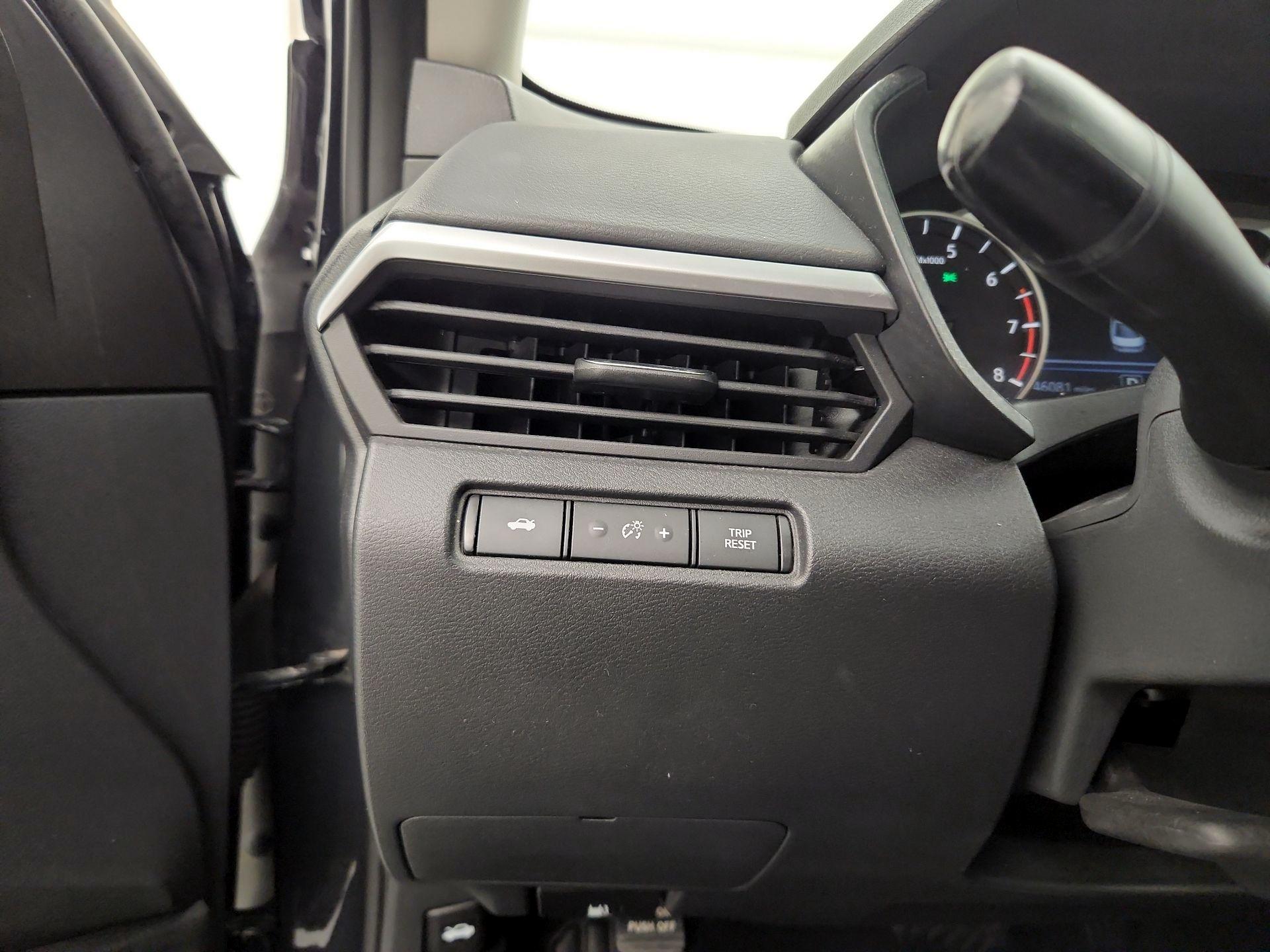 Thumbnail: 2022 Nissan Altima - 13