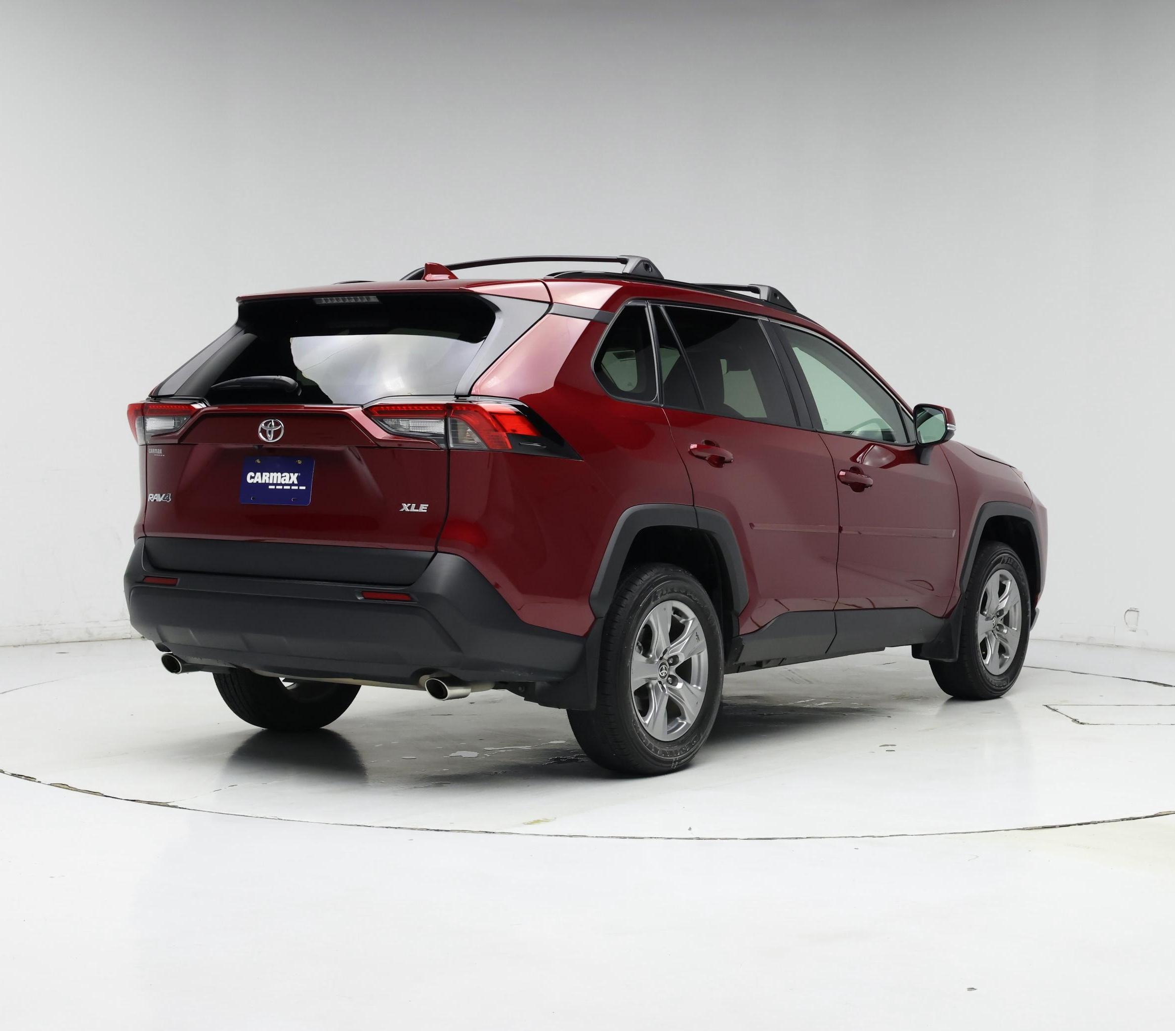 Thumbnail: 2024 Toyota RAV4 - 8
