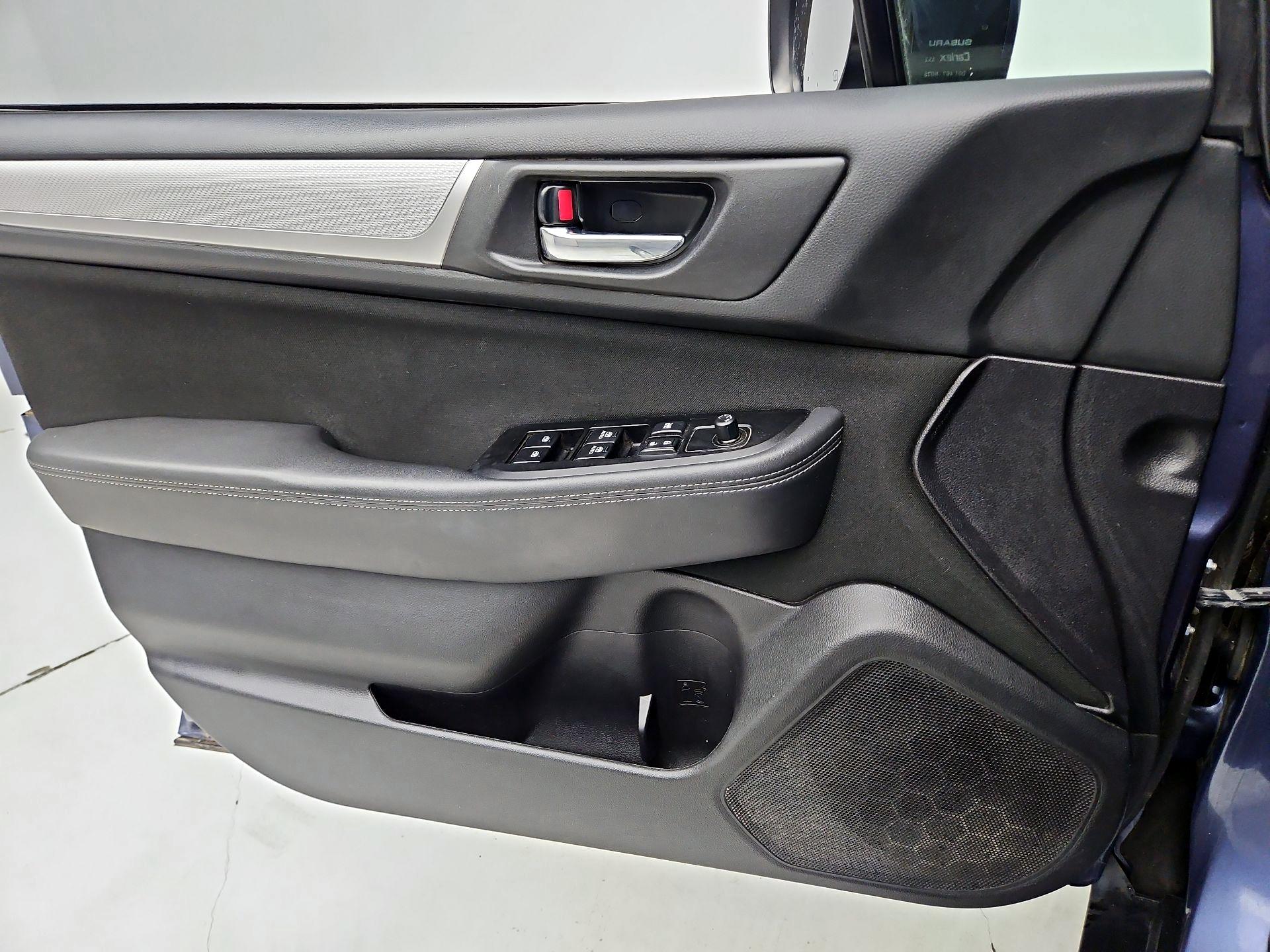 Thumbnail: 2018 Subaru Outback - 12