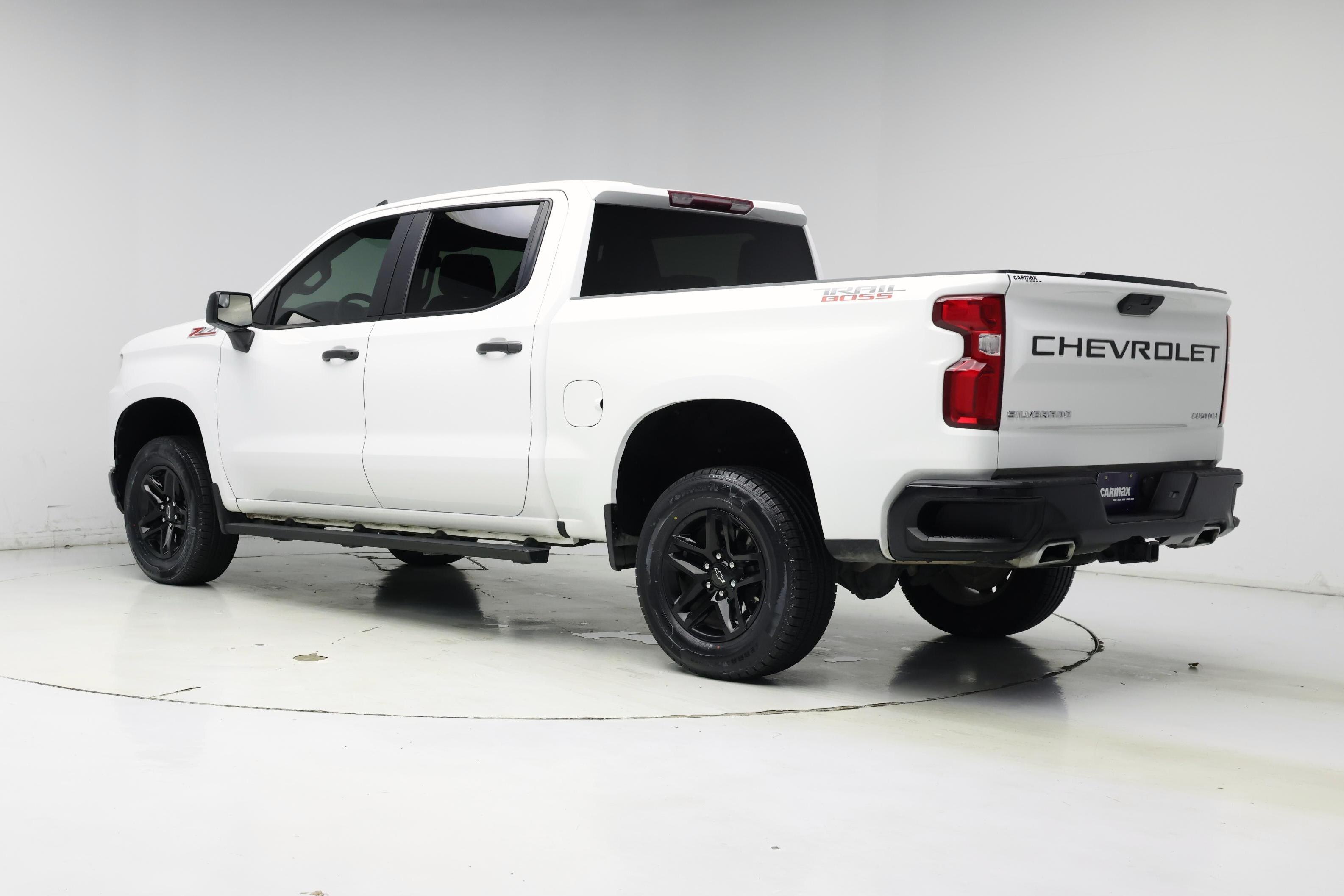 Thumbnail: 2021 Chevrolet Silverado 1500 - 2