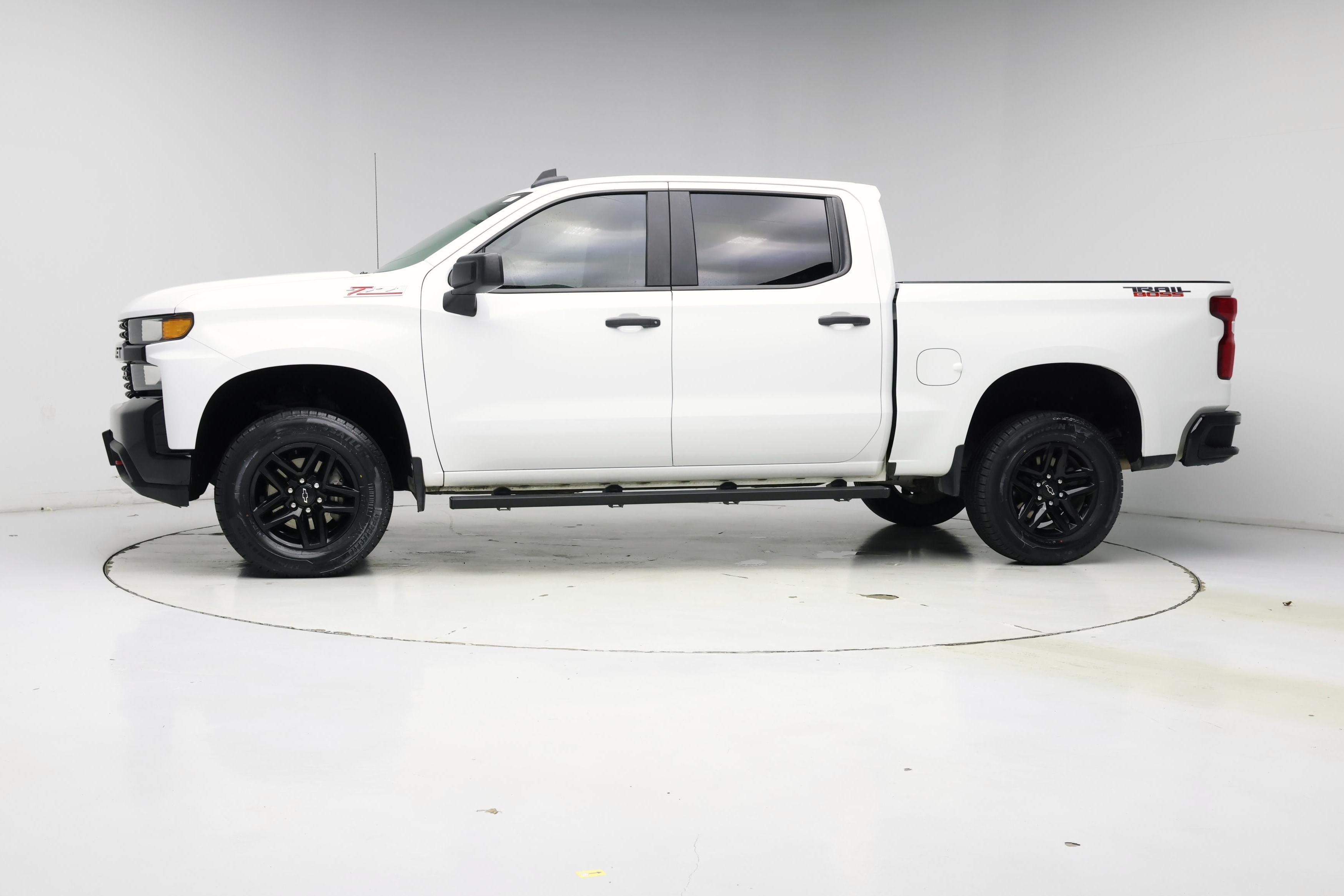 Thumbnail: 2021 Chevrolet Silverado 1500 - 3