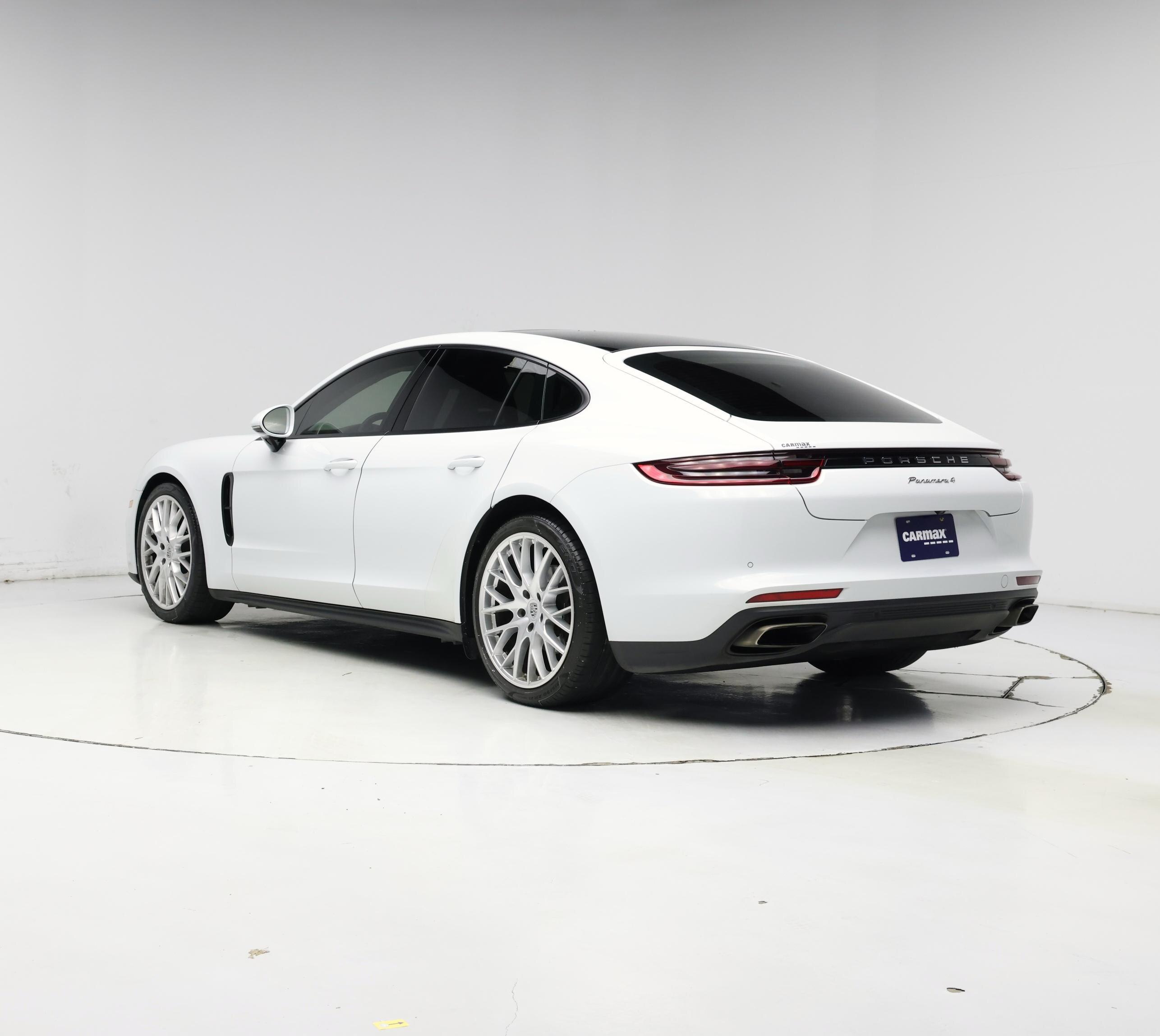 Thumbnail: 2020 Porsche Panamera - 2
