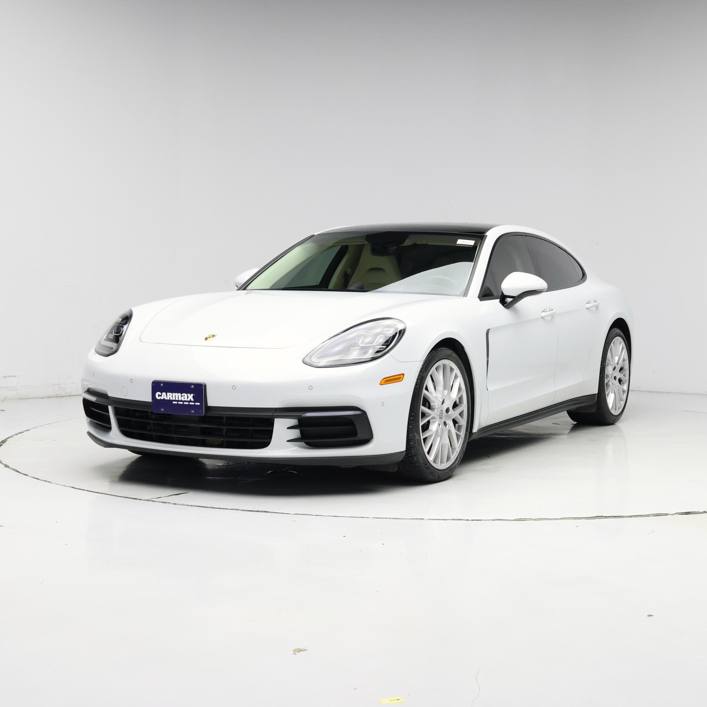 Thumbnail: 2020 Porsche Panamera - 4